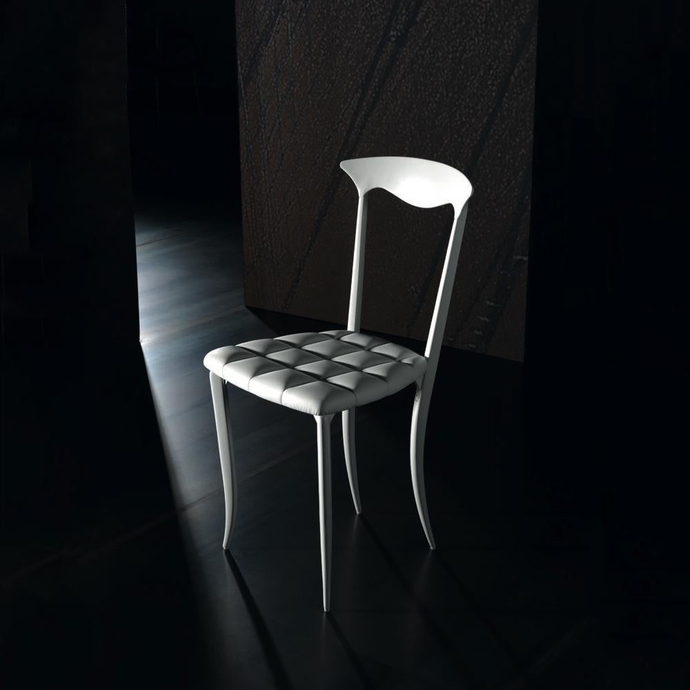 „Charming“ Esszimmerstühle aus Aluminium und Leder von Fasem Italien, neu im Angebot 14