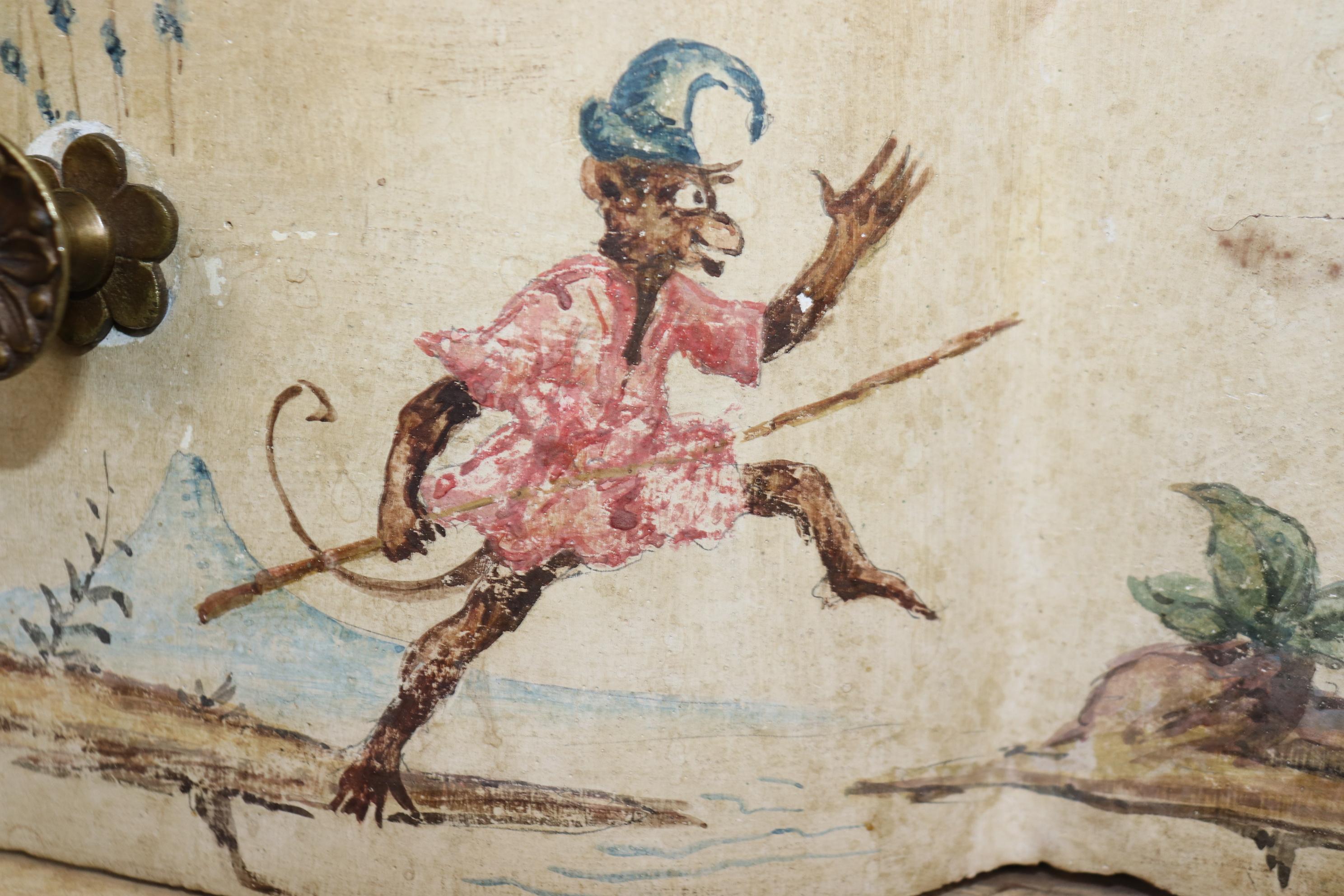 Si tratta di una commode dipinta a mano UNICA NEL SUO GENERE. La toilette presenta tutto il talento e il potenziale dell'artista. Guarda le scimmie stravaganti in varie pose che si comportano in modo malizioso e così ben fatto. Nota lo splendido
