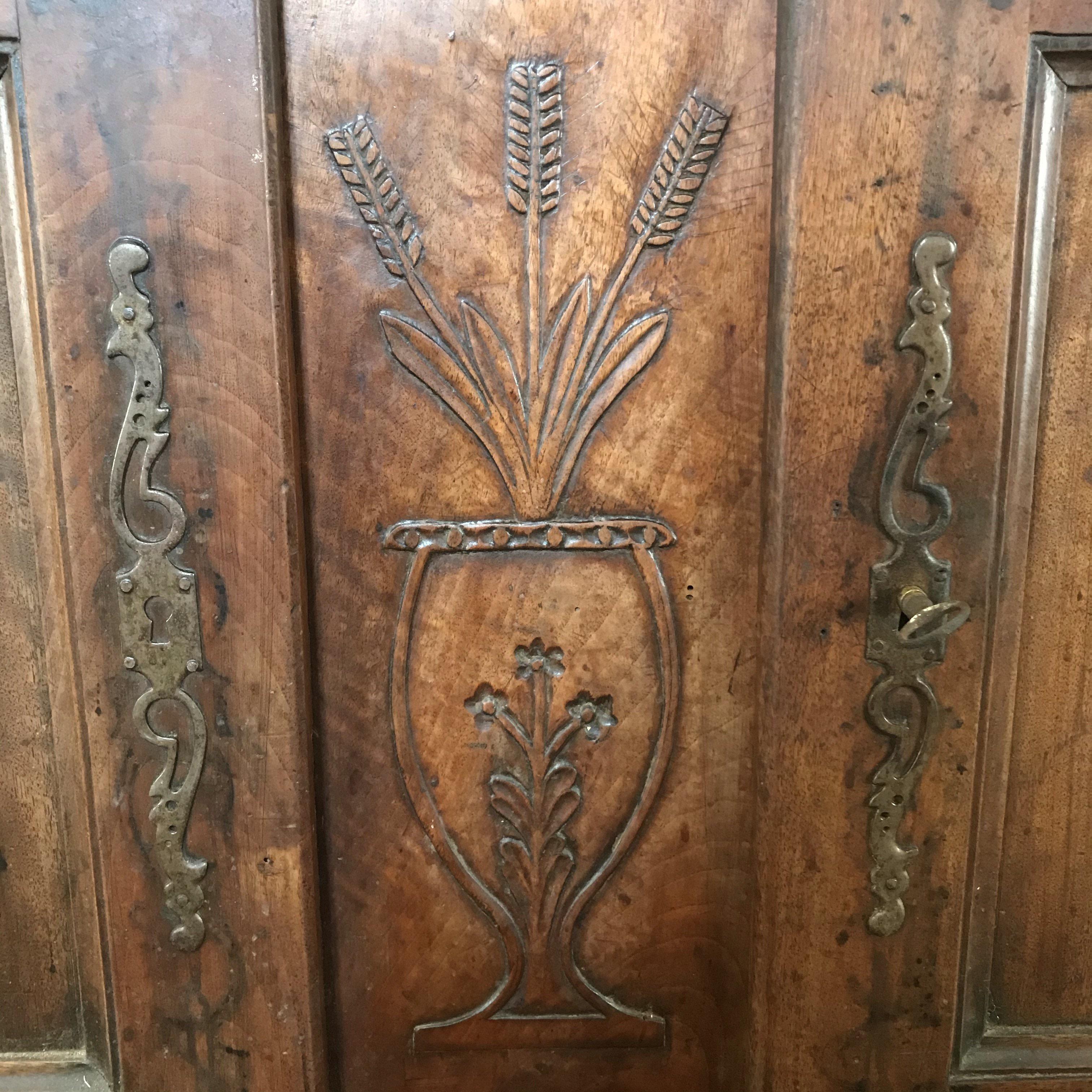 19th Century Charming Antique Carved Walnut French Provincial Sideboard Cabinet Buffet