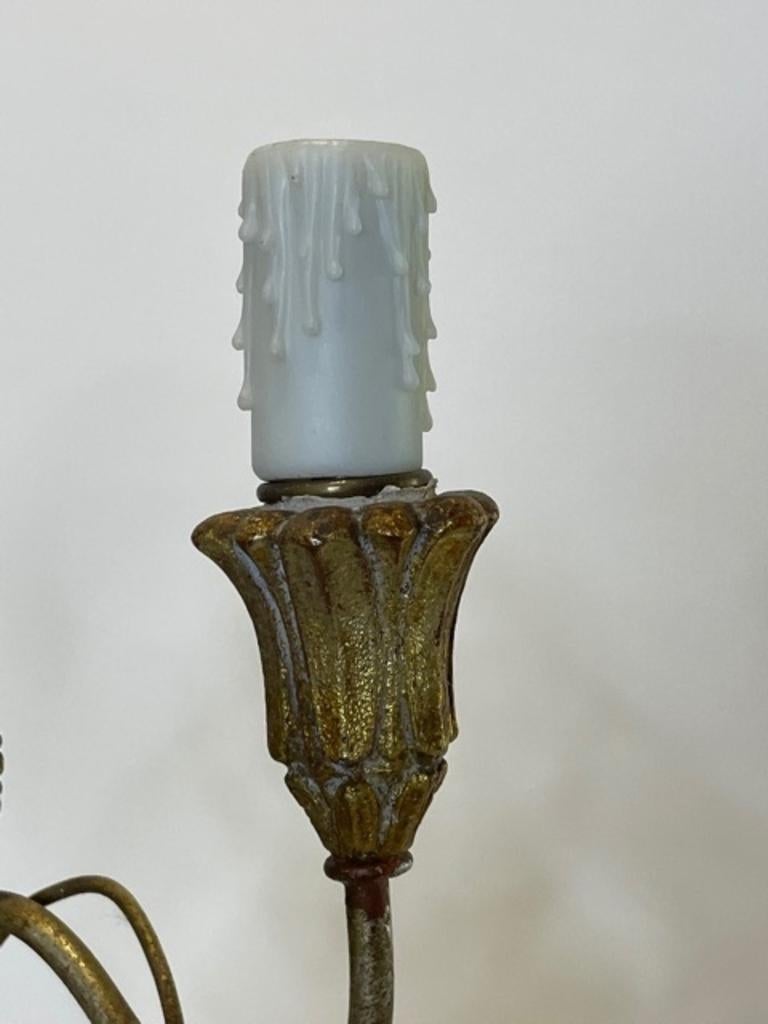 Charming antique wired gilded sconce, single.