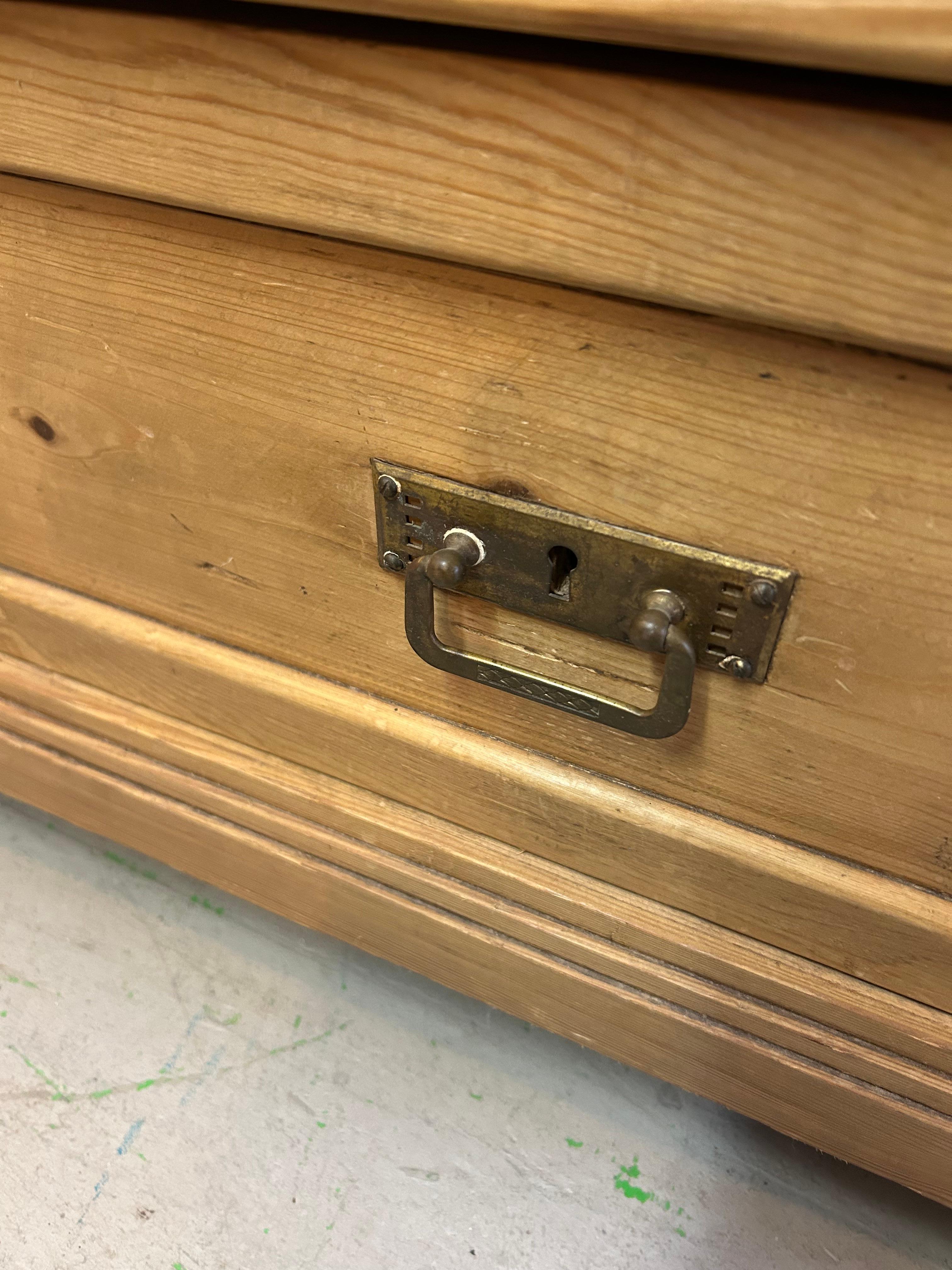Early 20th Century Charming Antique Irish Pine Armoire Cabinet For Sale