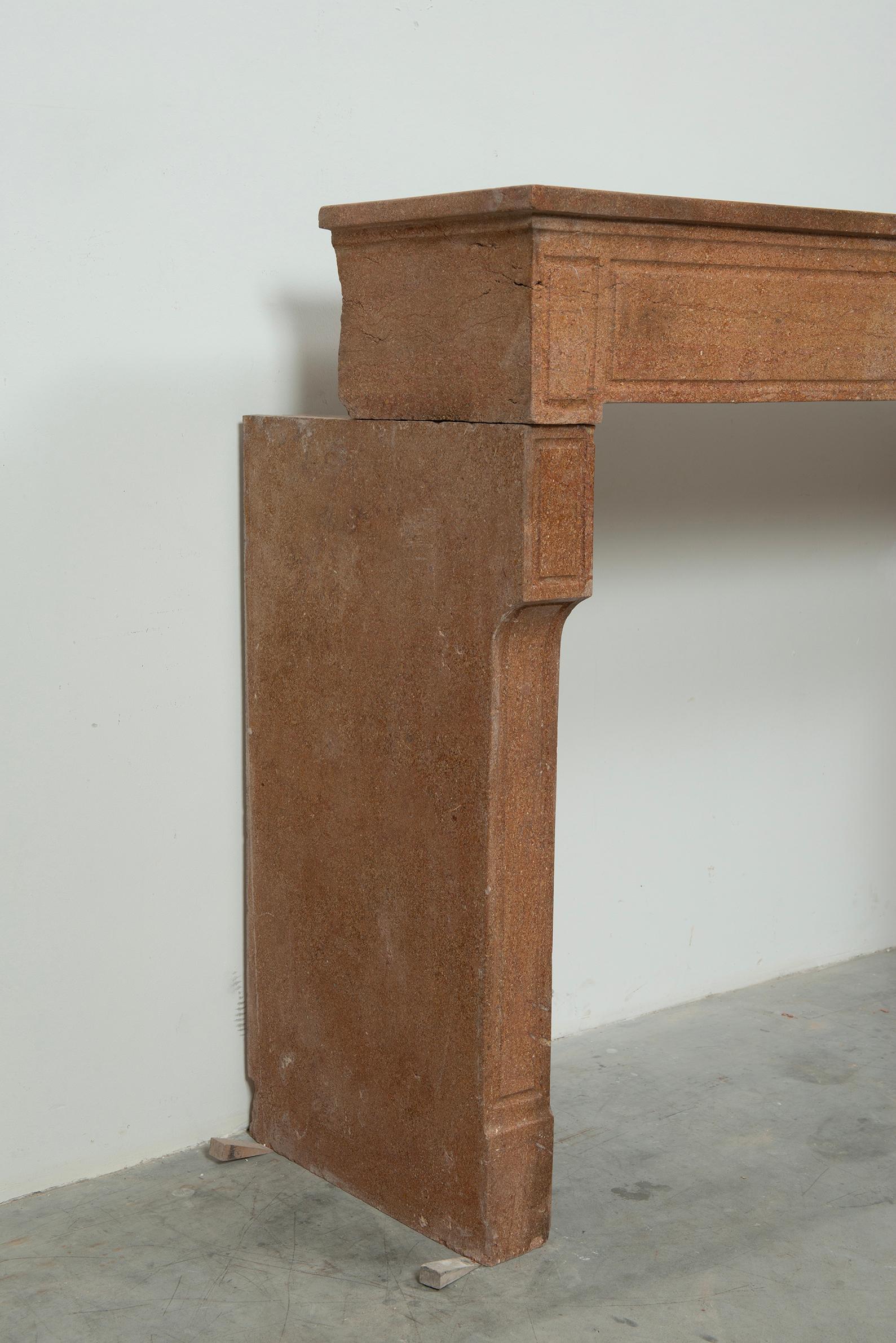 Charming Antique Louis XVI-style Fireplace Mantel For Sale 10