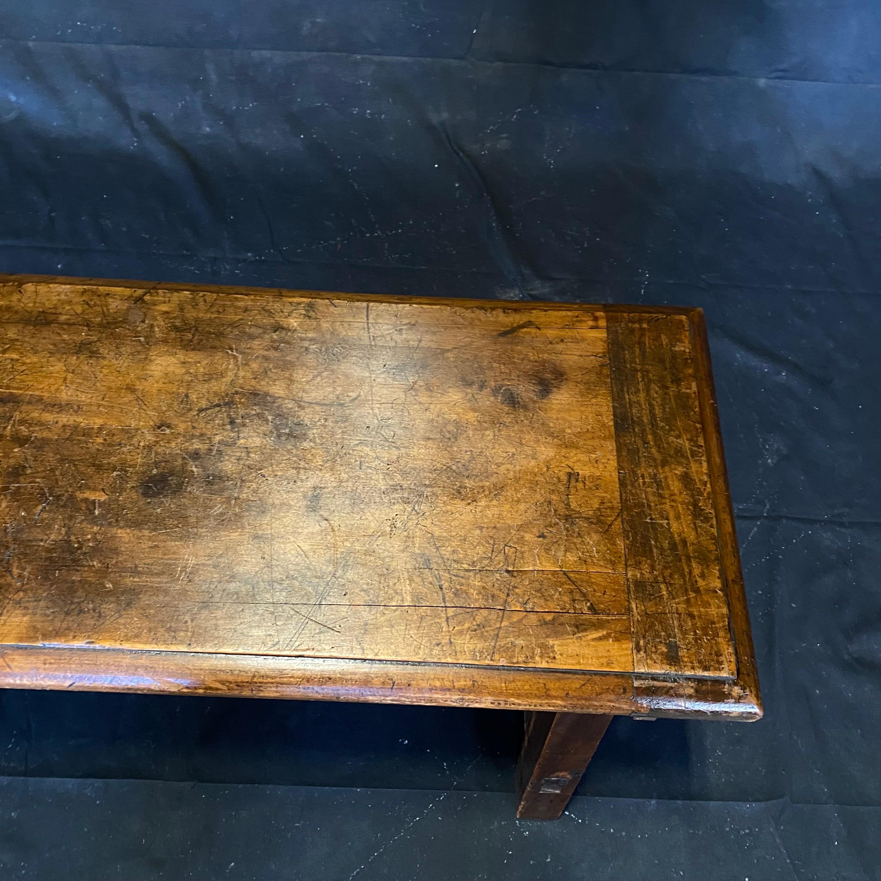 Charming Antique Walnut Bench with Carved Apron  3