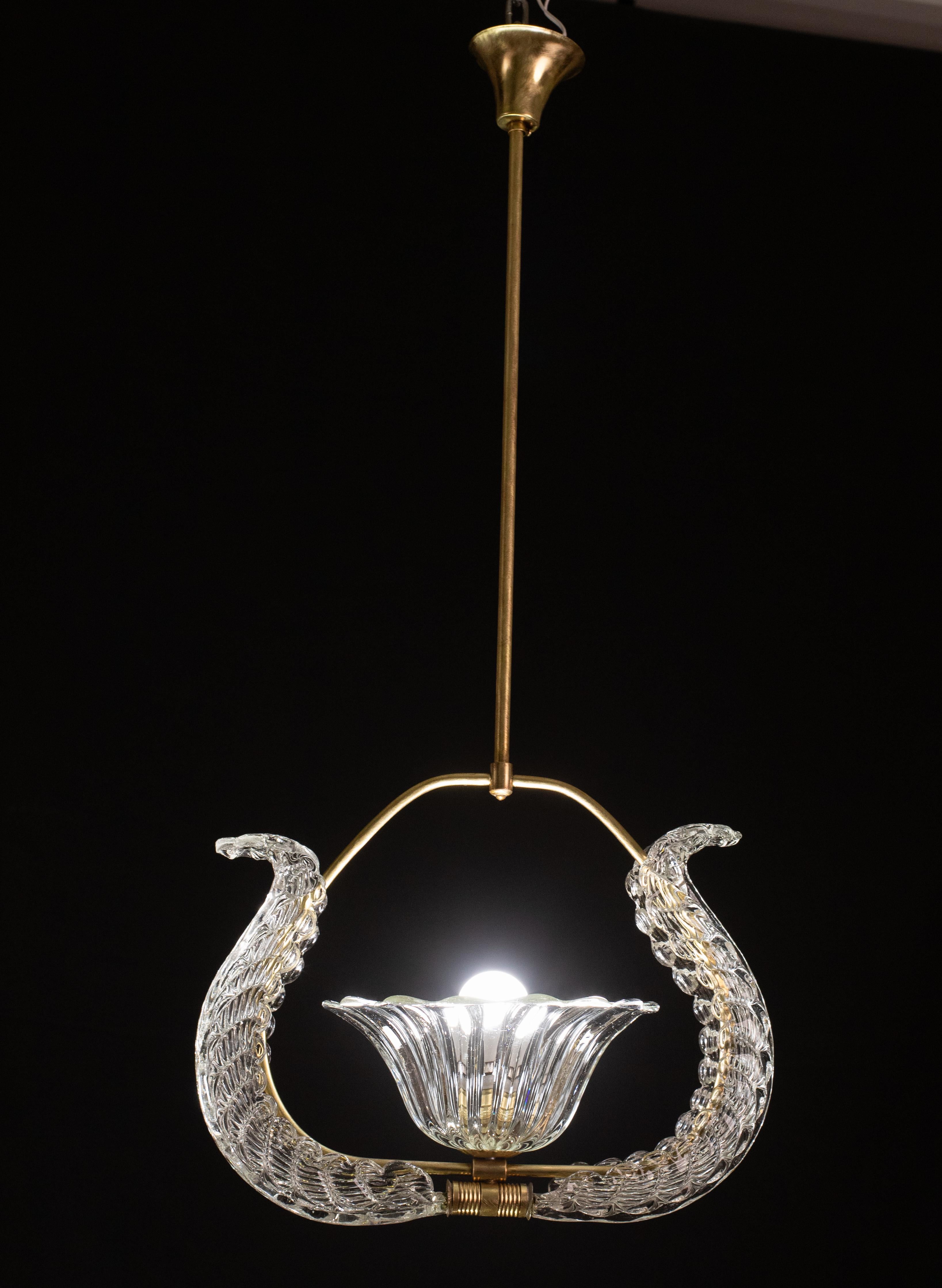 Pretty Murano chandelier attributed to Ercole Barovier.

The chandelier measures 85 centimeters in height, 40 centimeter with no rod, and 38 cm diameter.

Good vintage condition but there is a very small defect on a leaf, not visible to the