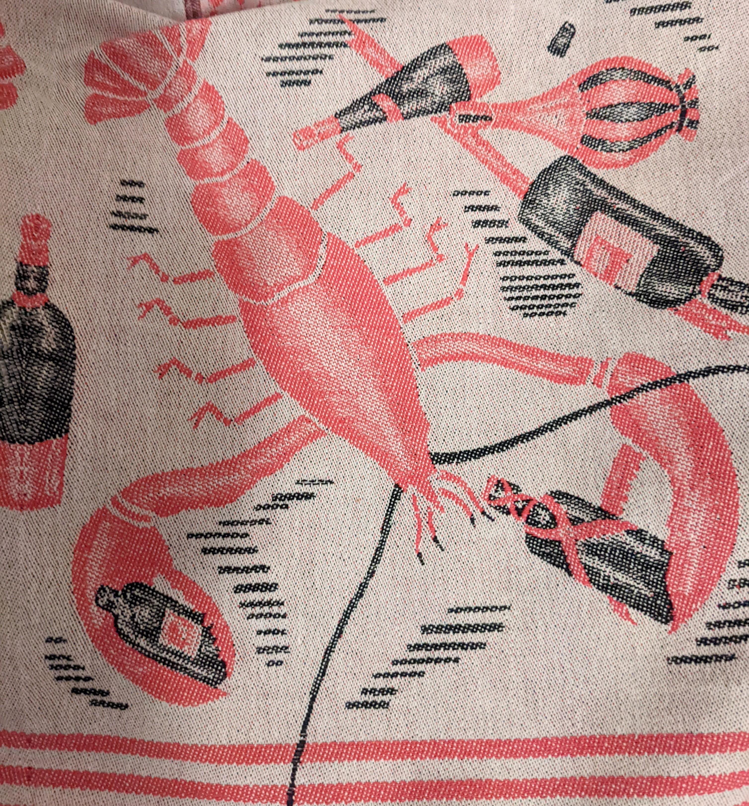 Charming Art Deco Lobsters Jacquard Cloth, Prohibition Era For Sale 4