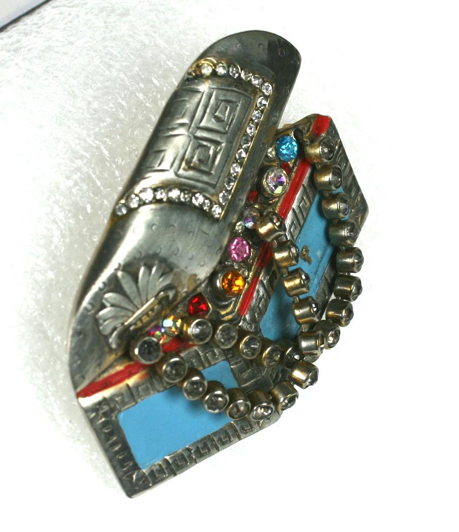 Charming Art Deco Treasure Chest Brooch In Excellent Condition For Sale In New York, NY