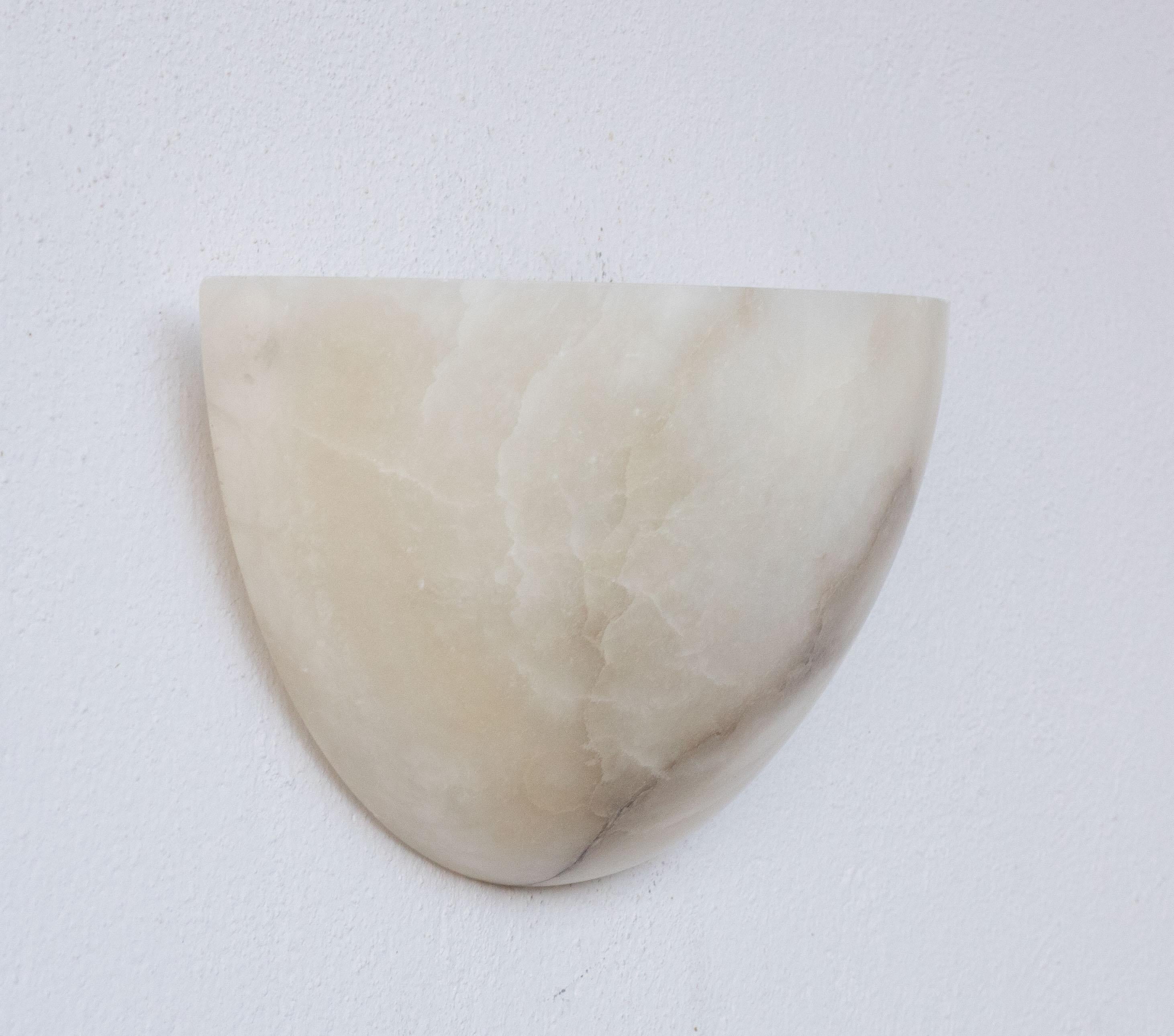 Europeo Whiting, lampada da parete in albastrino bianco Art Deco, anni '50 in vendita
