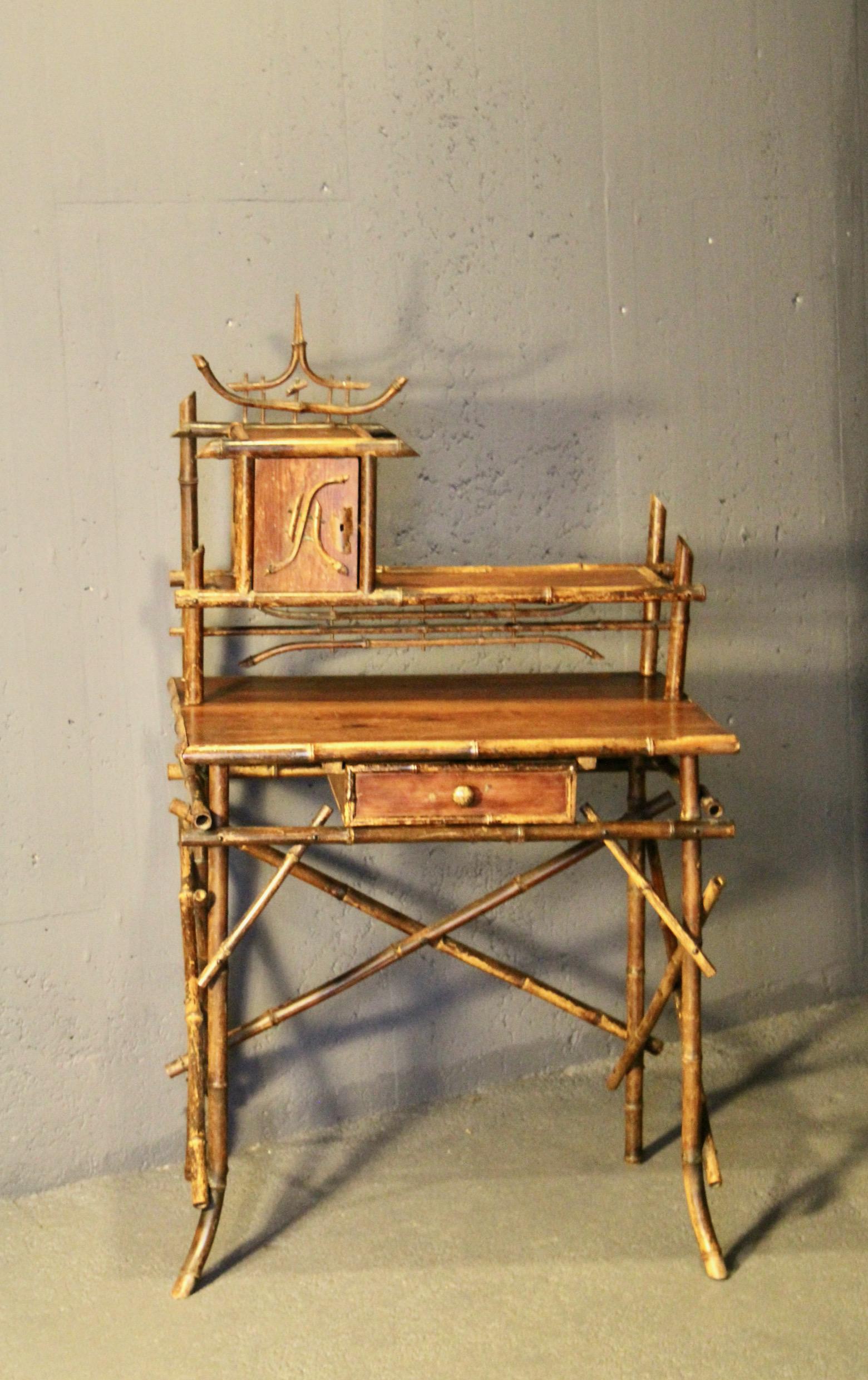 Charming bamboo desk For Sale 1