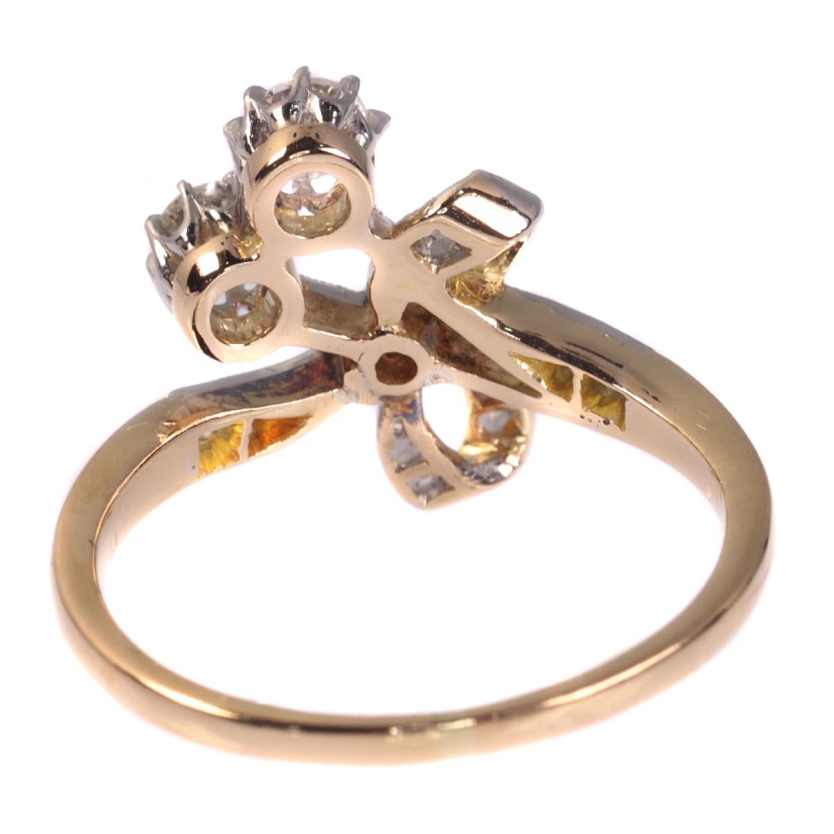 Charming Belle Époque Diamond Engagement Ring, 1900s For Sale 5