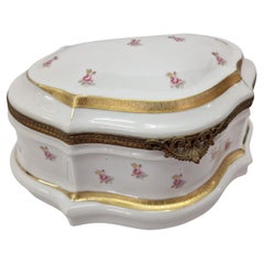 Charming big decorative box, rose gold decor, porcelain Limoges, 1960s, France