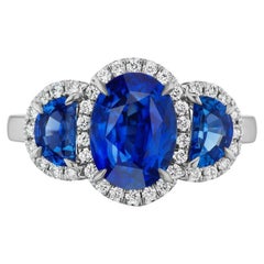 Charming Blue Sapphire And Diamond Ring