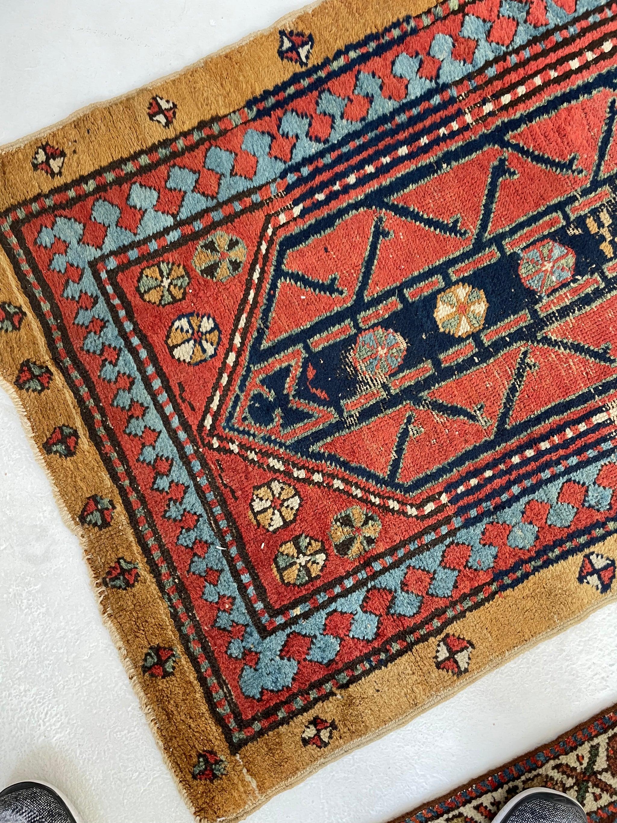 Charming Camel Hair, Denim & Rust Antique Nomadic Tribal Runner, c.1940's In Good Condition For Sale In Milwaukee, WI