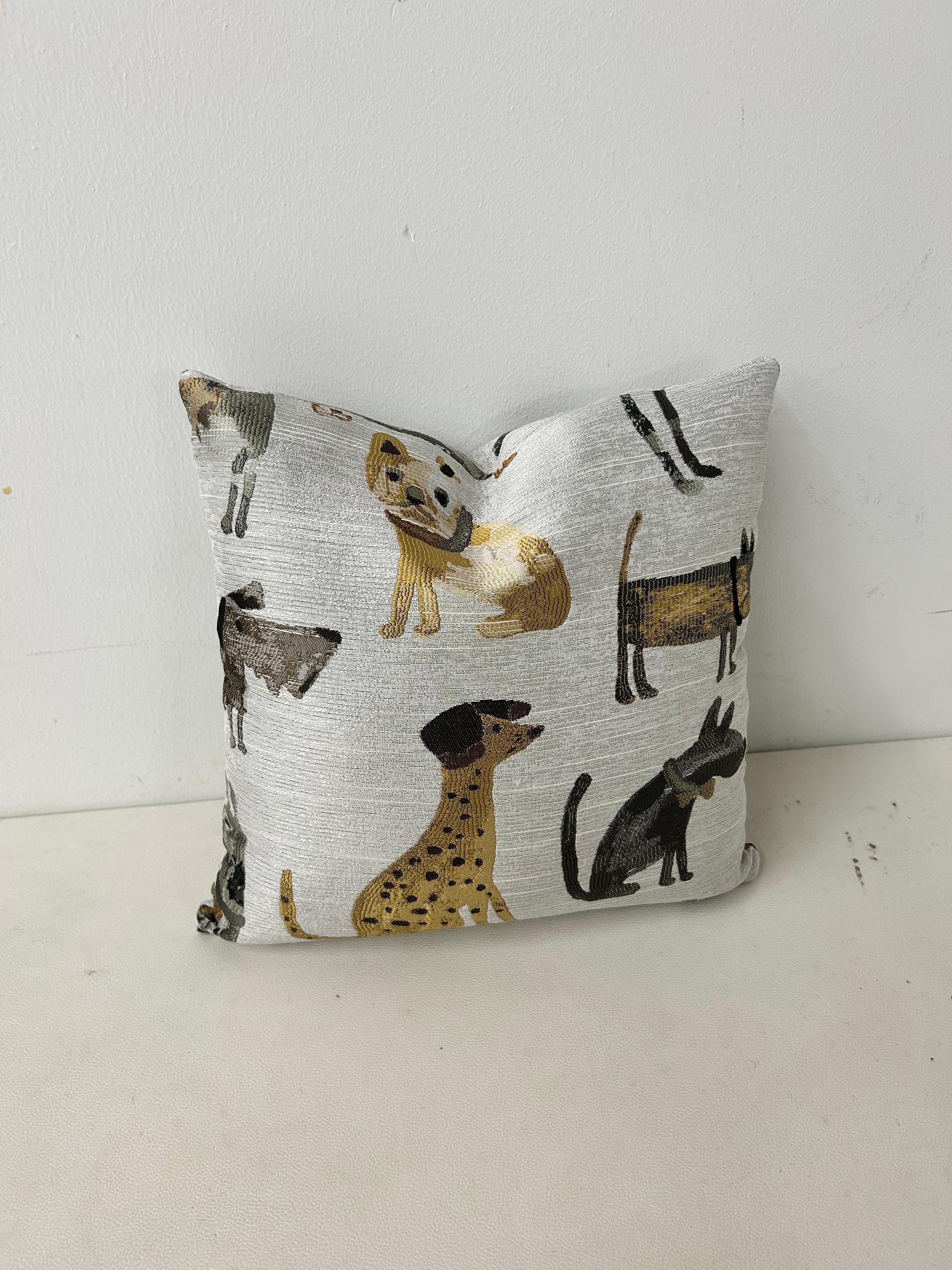 Charming Canine Companion Pillow In New Condition For Sale In Medina, OH