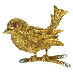 Vintage Charming Cartier Paris Textured Sparrow Brooch