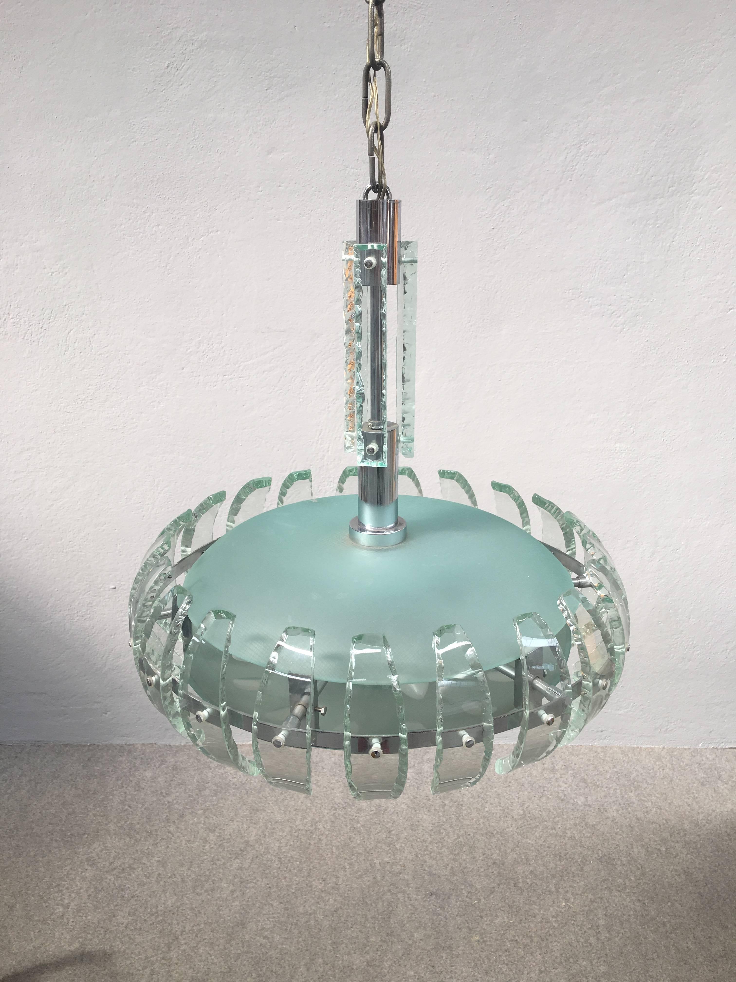 Mid-20th Century Charming Chandelier Attributed to Fontana Arte