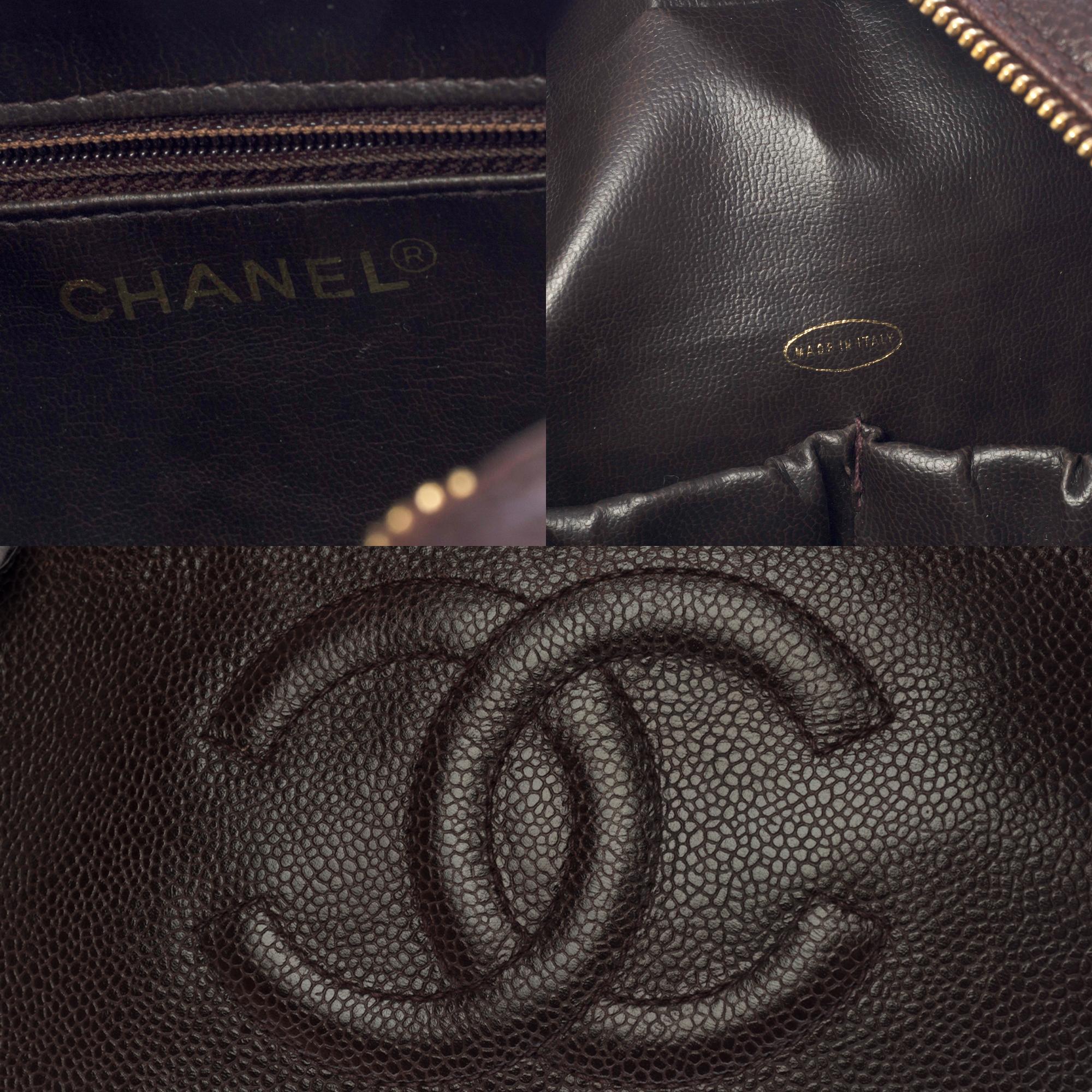 Charming Chanel CC Toilet bag in brown caviar leather 1