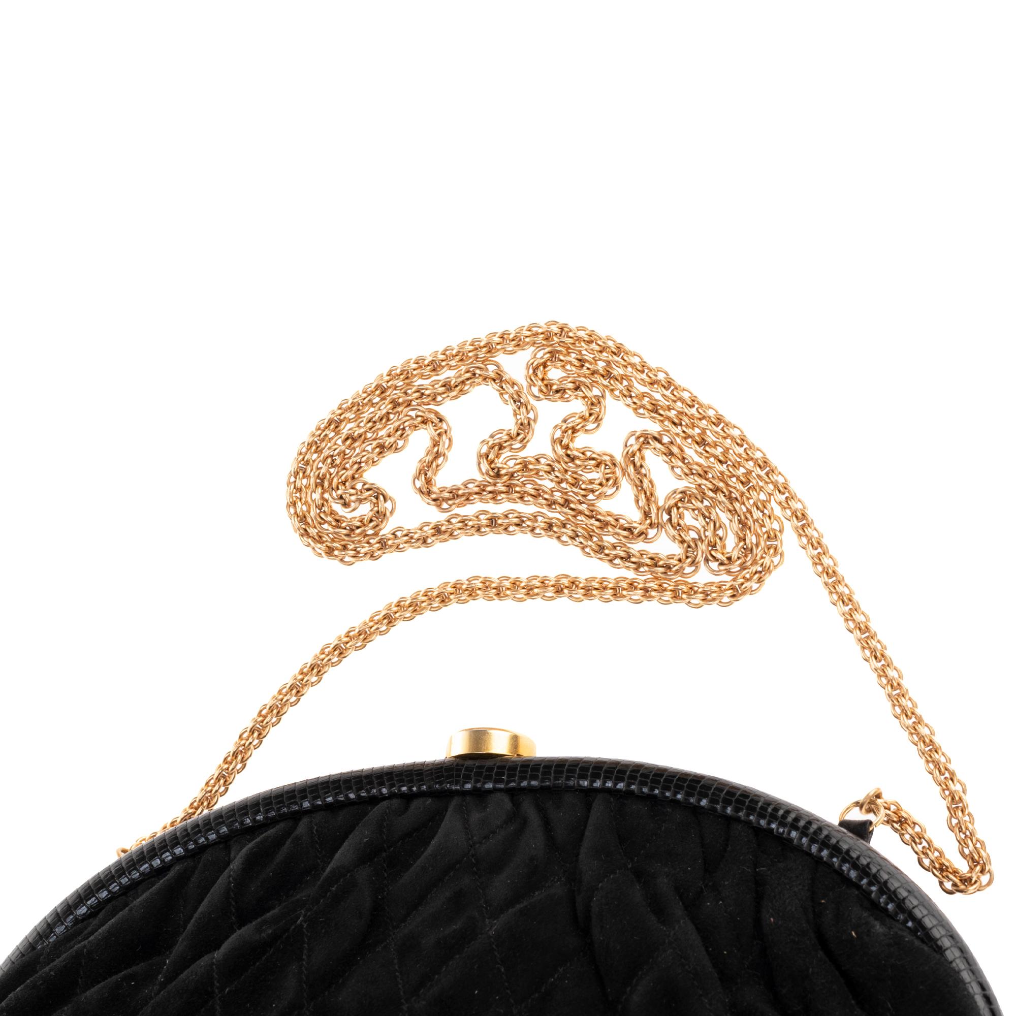 Charming Chanel Evening bag in black lamb's velvet and black Python ! 5