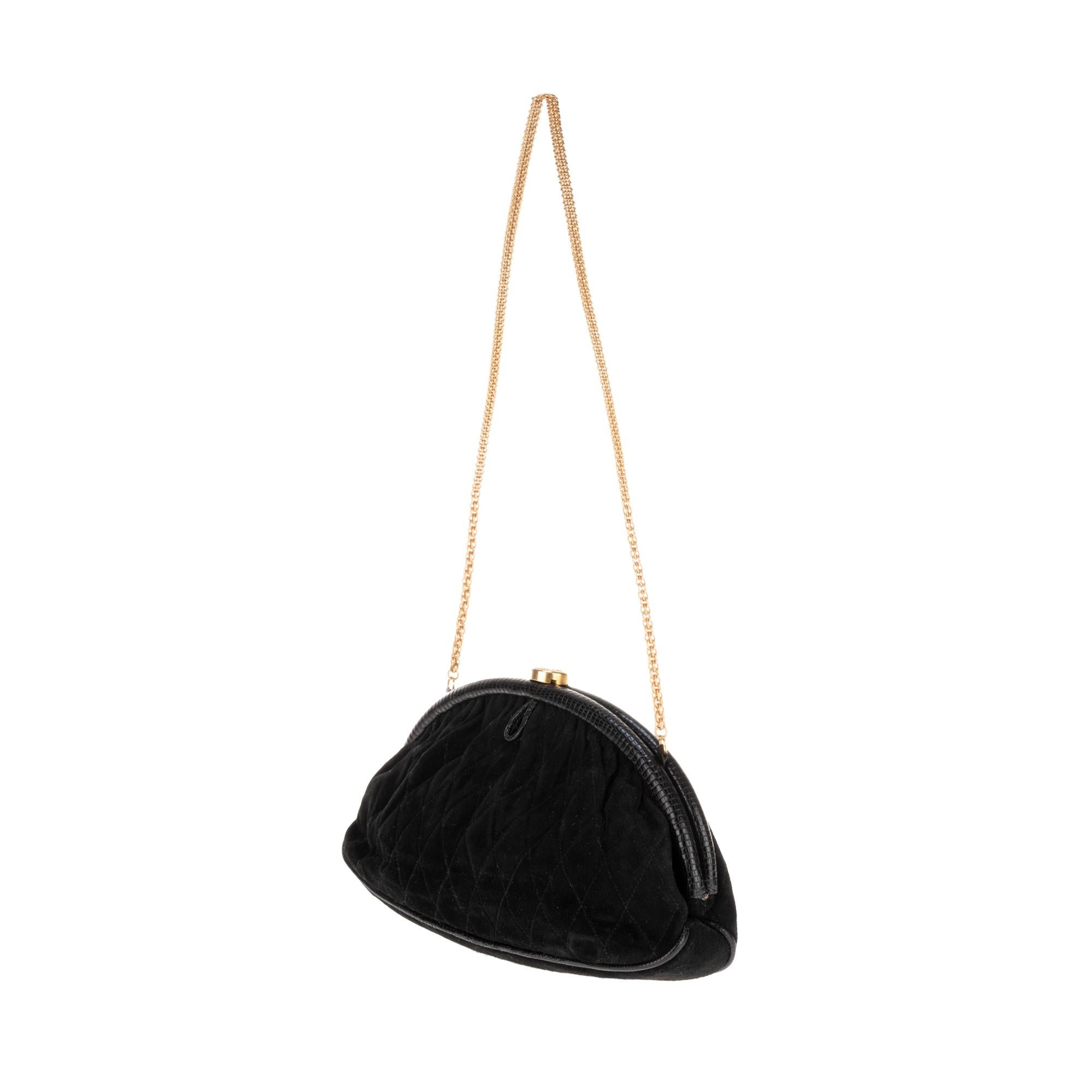 Charming Chanel Evening bag in black lamb's velvet and black Python ! 1