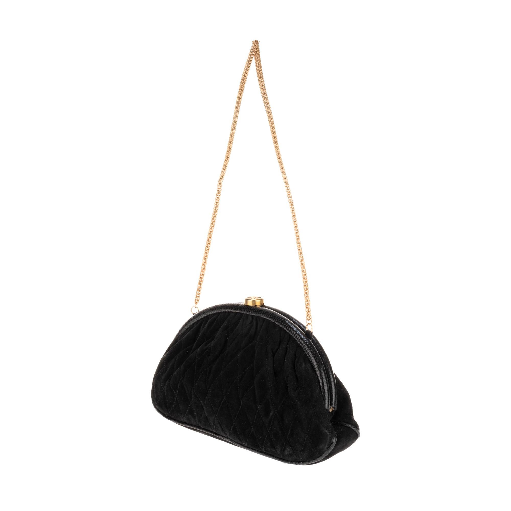 Charming Chanel Evening bag in black lamb's velvet and black Python ! 2