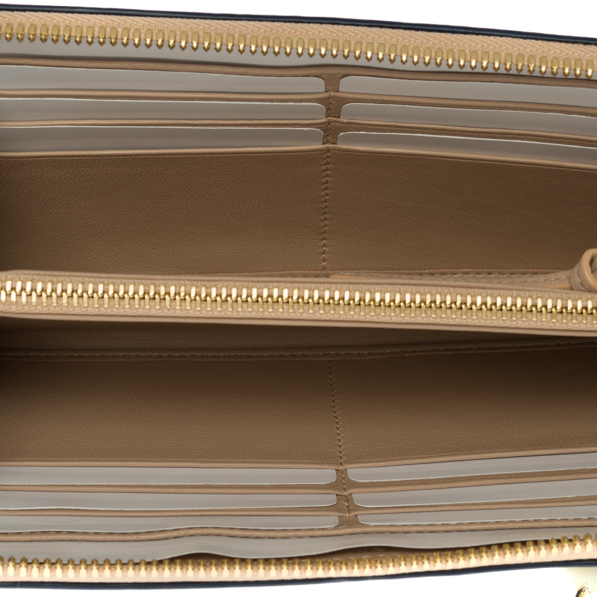 Charming Chloé bicolor wallet in turquoise and black leather with gold hardware 2