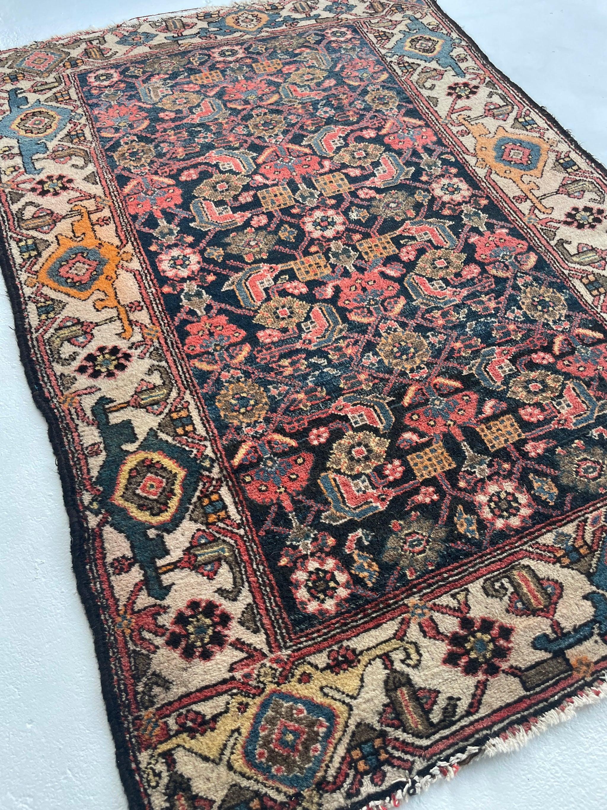 Hand-Knotted Charming & Colorful Herati Rug with Turtle Serapi Border, c. 1940-50's For Sale