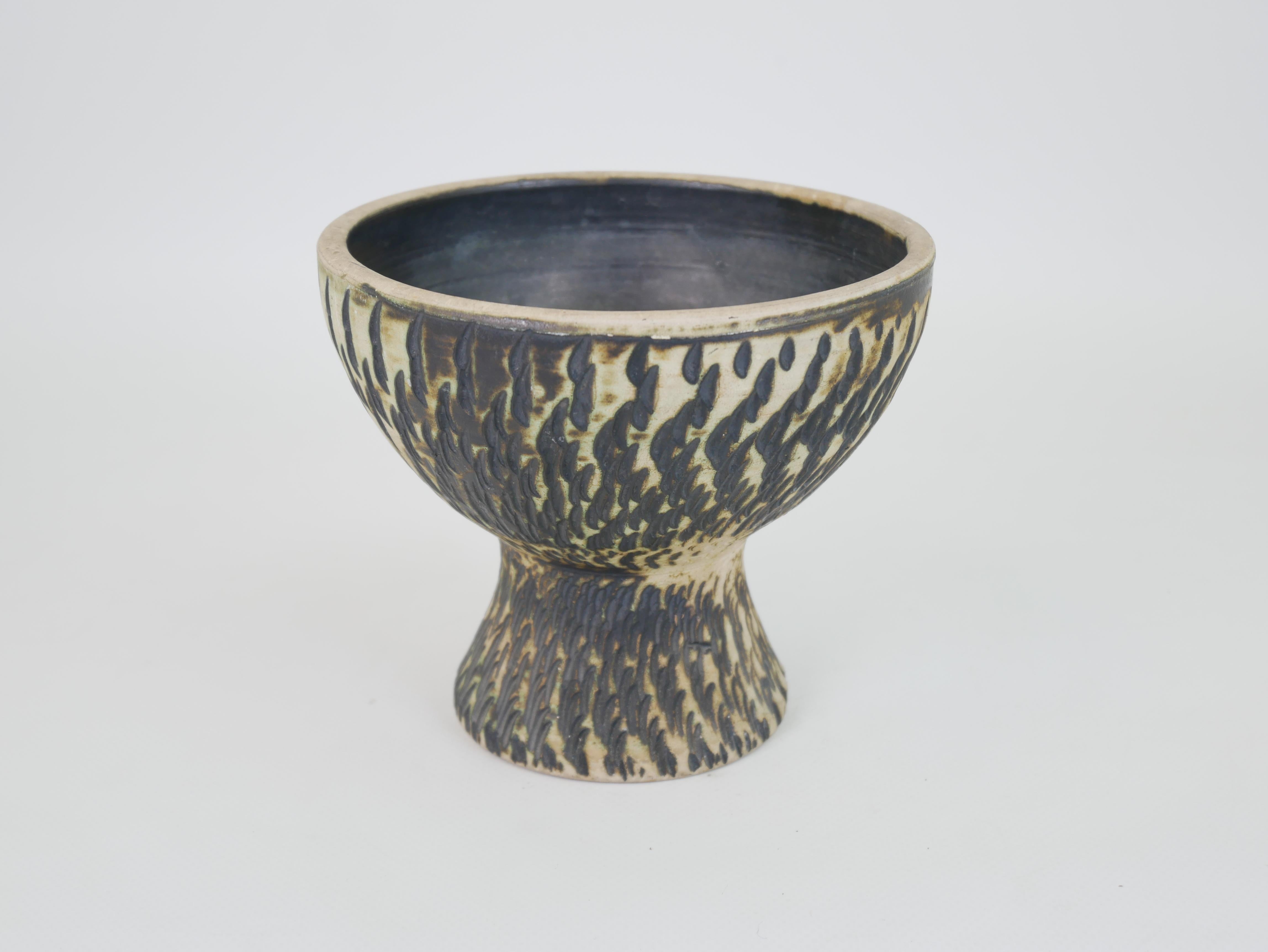 Charming Diabolo vase attributed to Jean Besnard Circa 1930 For Sale 3