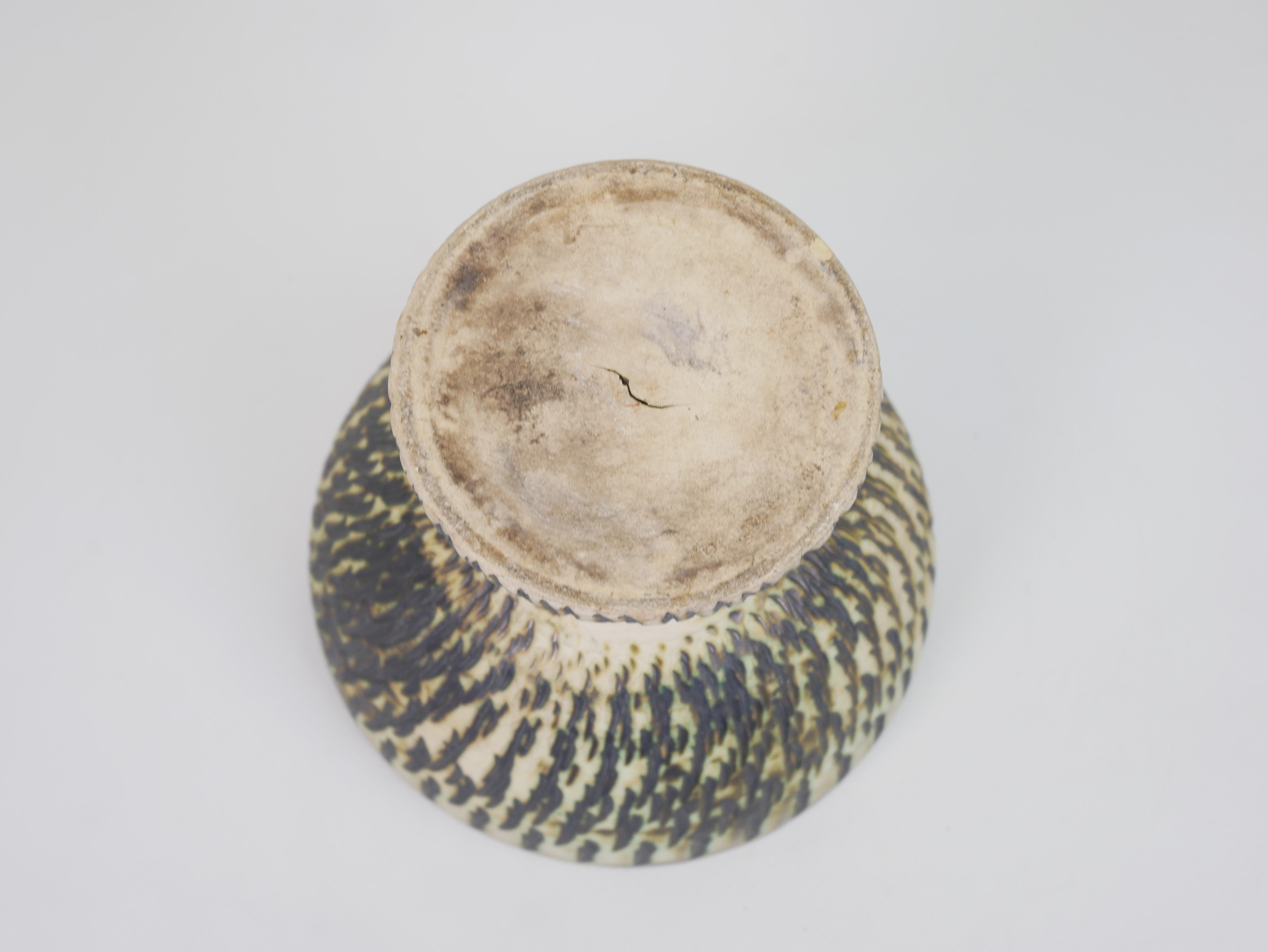 Charming Diabolo vase attributed to Jean Besnard Circa 1930 For Sale 6