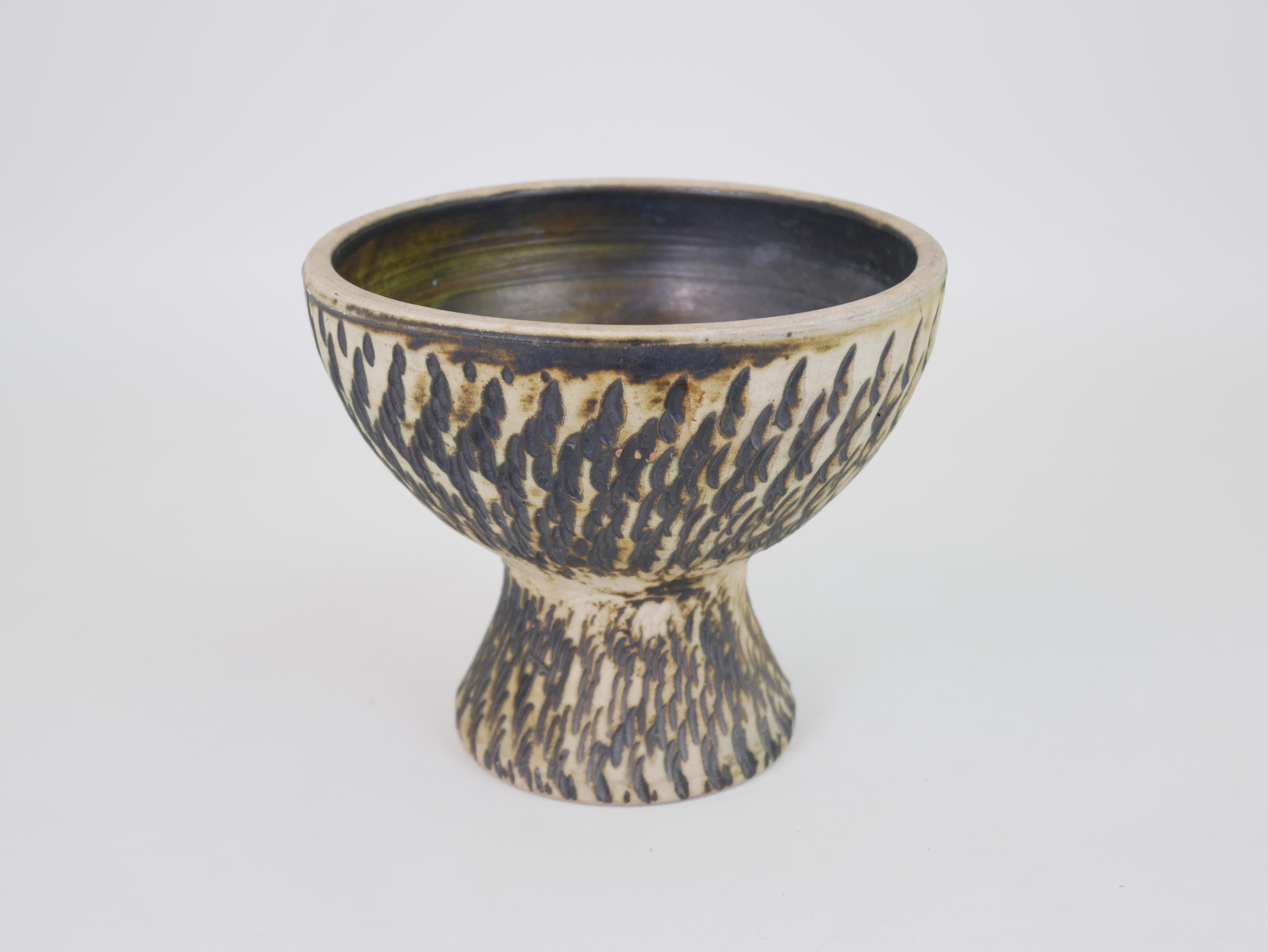 French Charming Diabolo vase attributed to Jean Besnard Circa 1930 For Sale