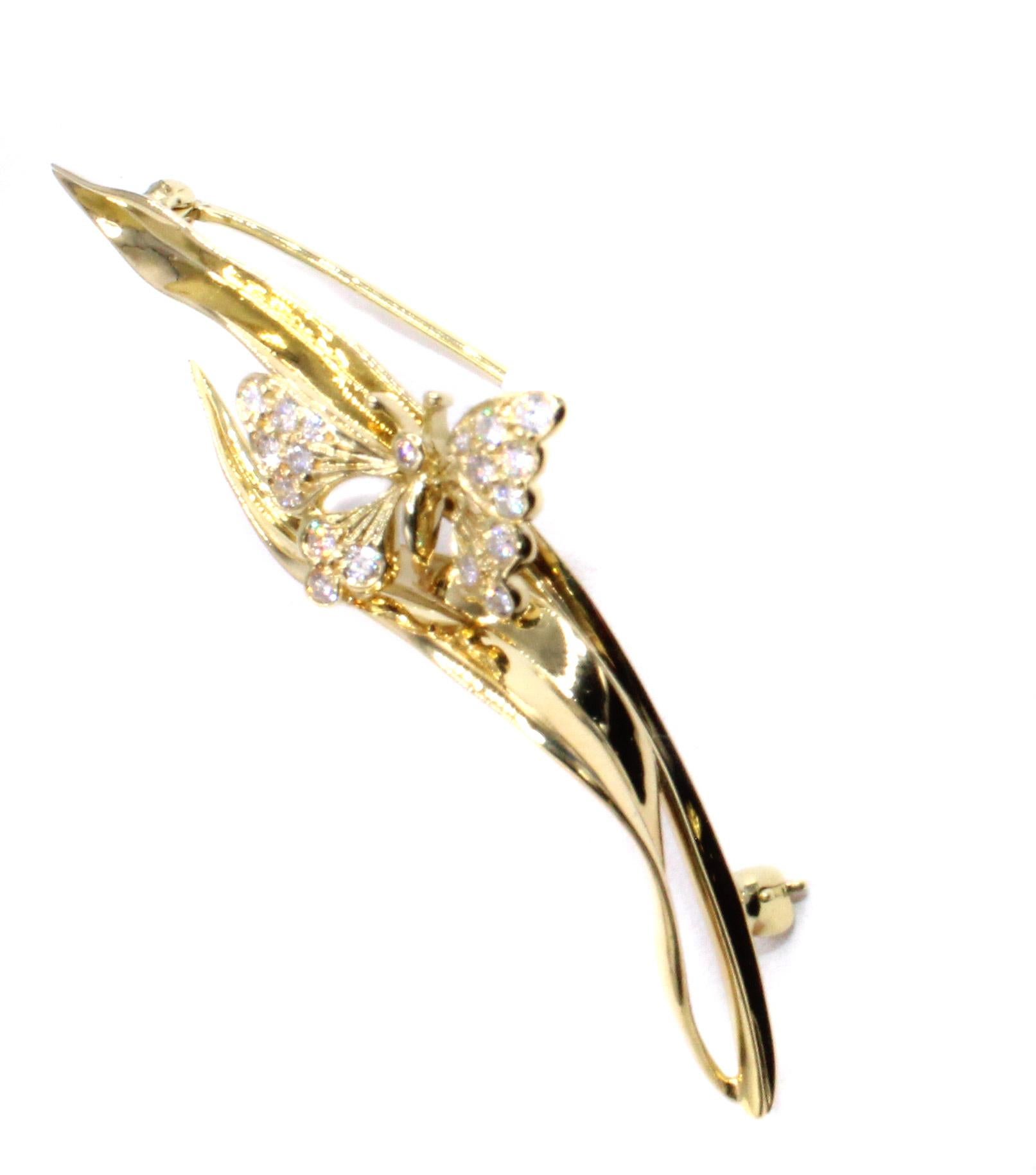 Charming Diamond 18 Karat Gold Butterfly Brooch In New Condition In New York, NY