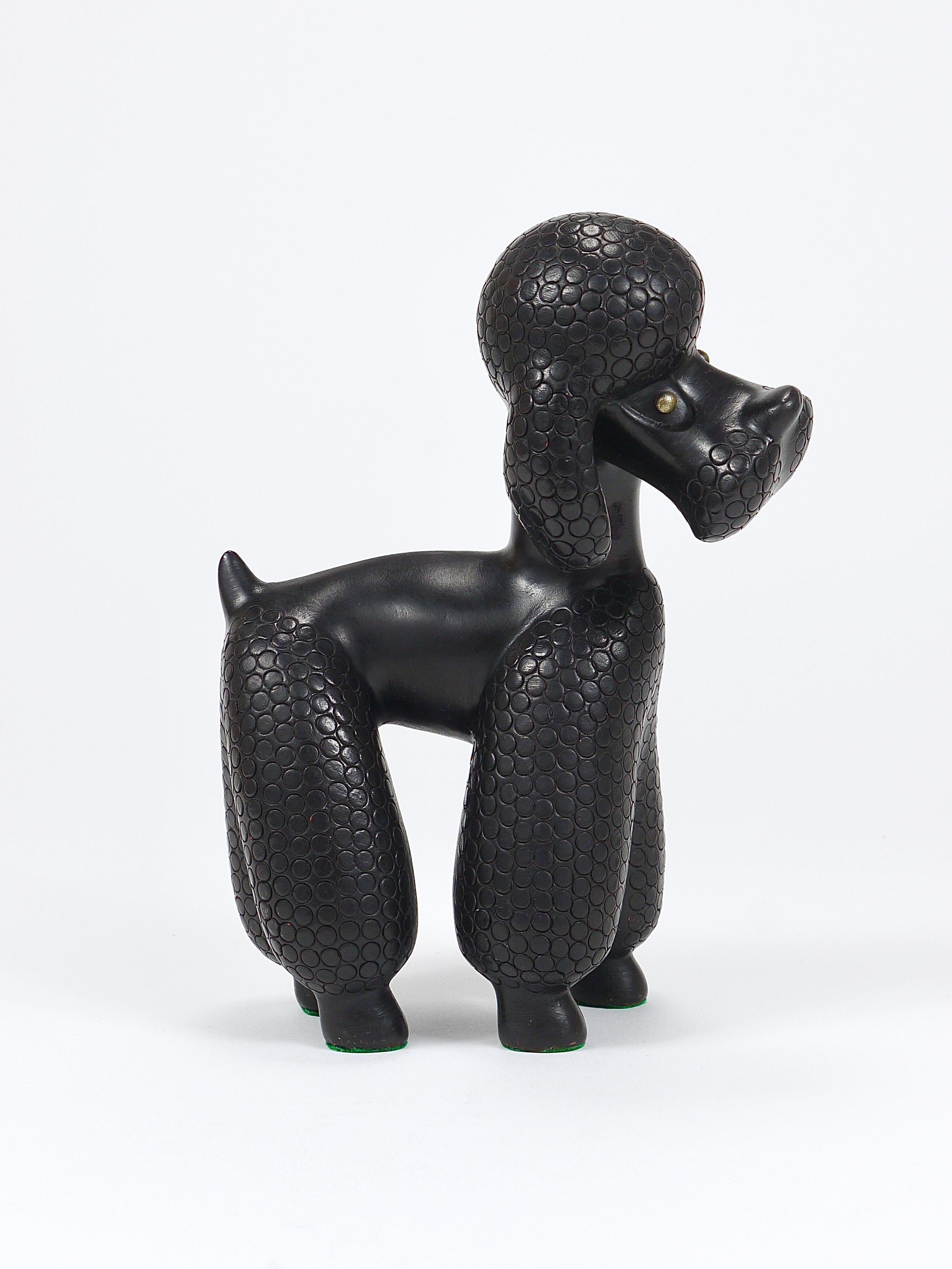 Charming Dog Poodle Sculpture Figurine by Leopold Anzengruber, Austria, 1950s Moderno de mediados de siglo en venta