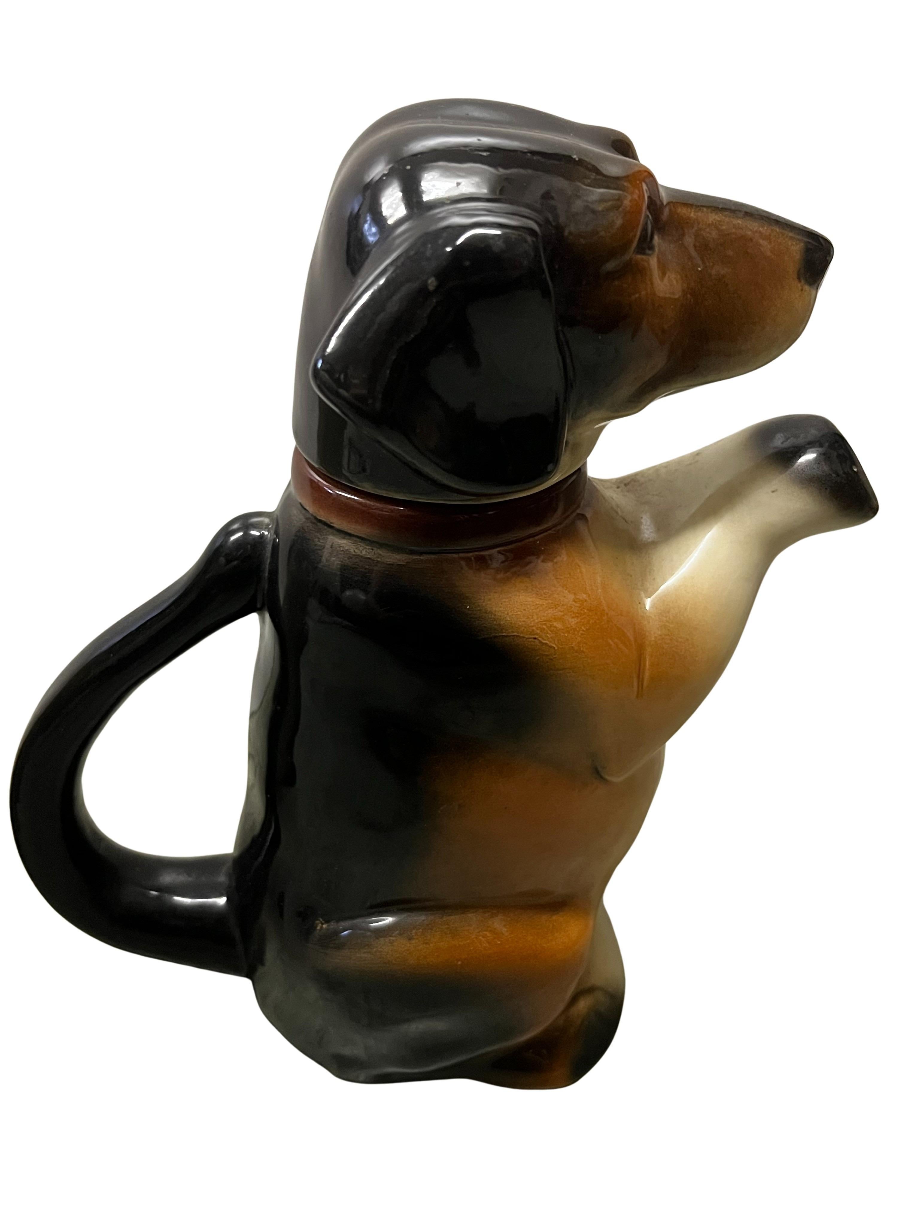 Art Déco Charming dog, teiera in porcellana, bassotto, Germania, 1938-45 in vendita