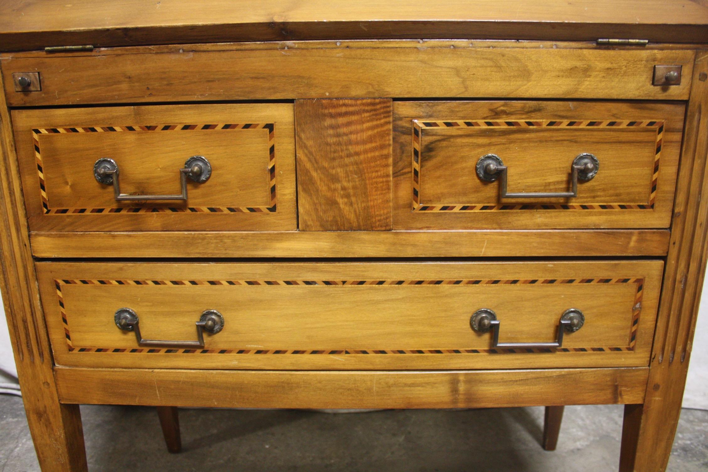 Charming Early 20th Century Desk Scriban 4