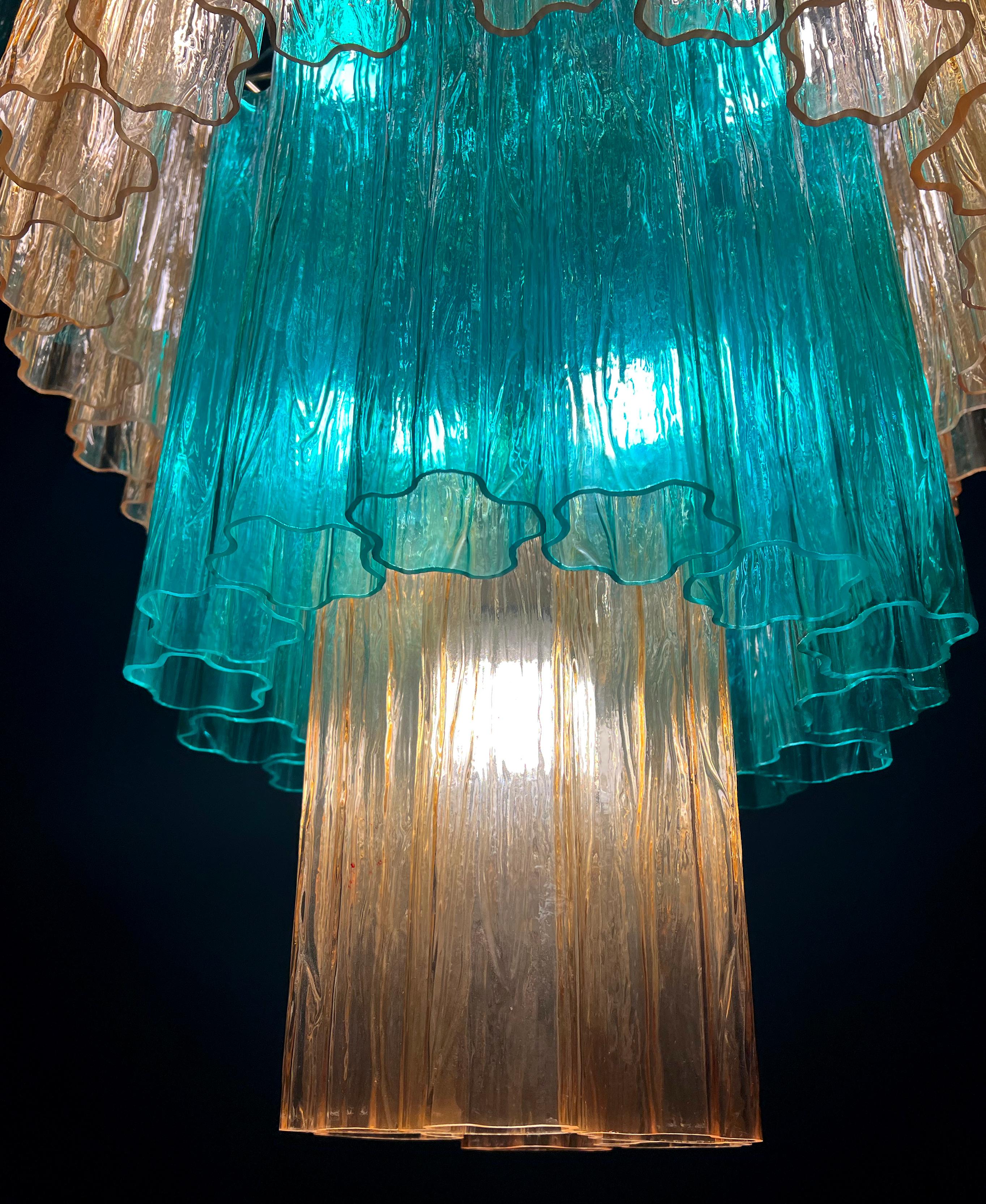 Charming Emerald and Gold Italian Chandelier by Valentina Planta. Murano For Sale 5