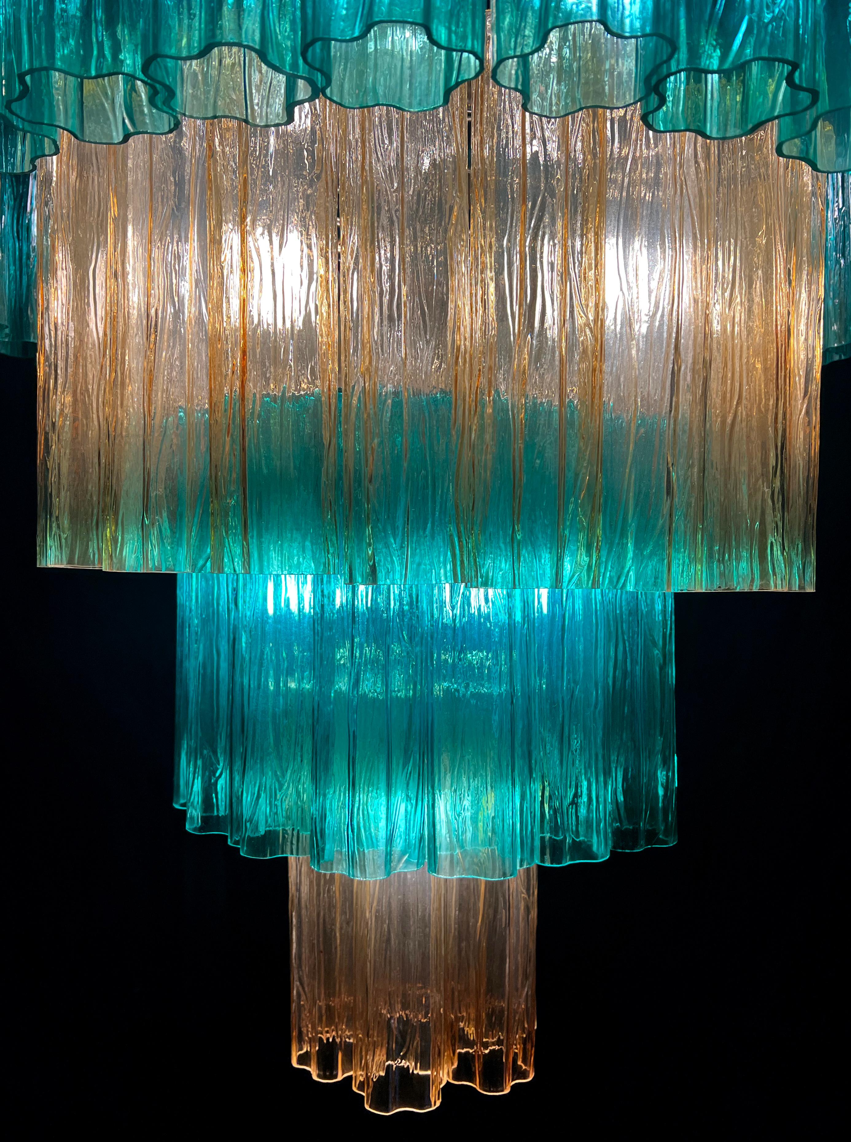 Charming Emerald and Gold Italian Chandelier by Valentina Planta. Murano For Sale 8