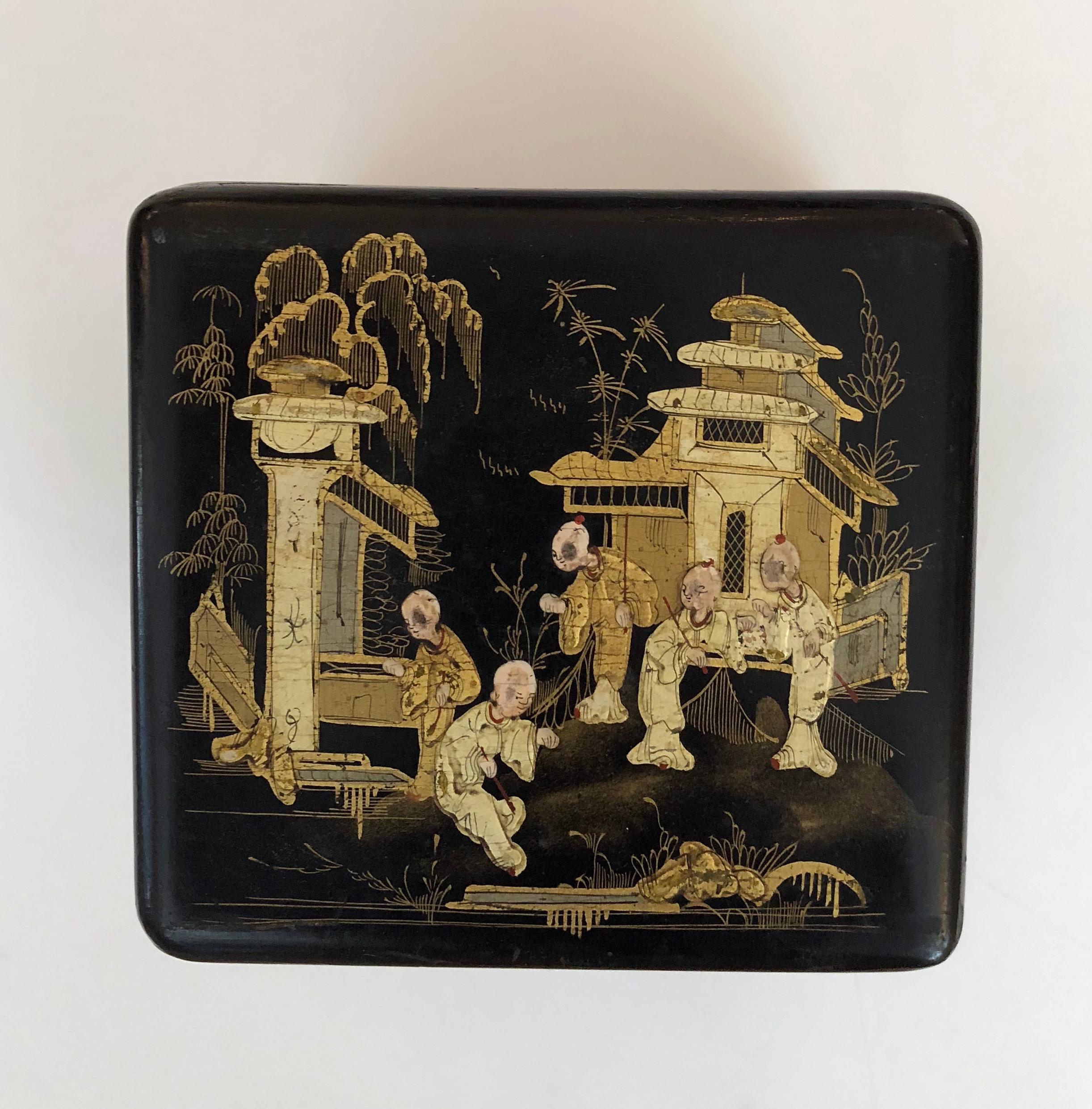 Charming English Regency Japanned Square-Form Tea Caddy In Excellent Condition For Sale In San Francisco, CA
