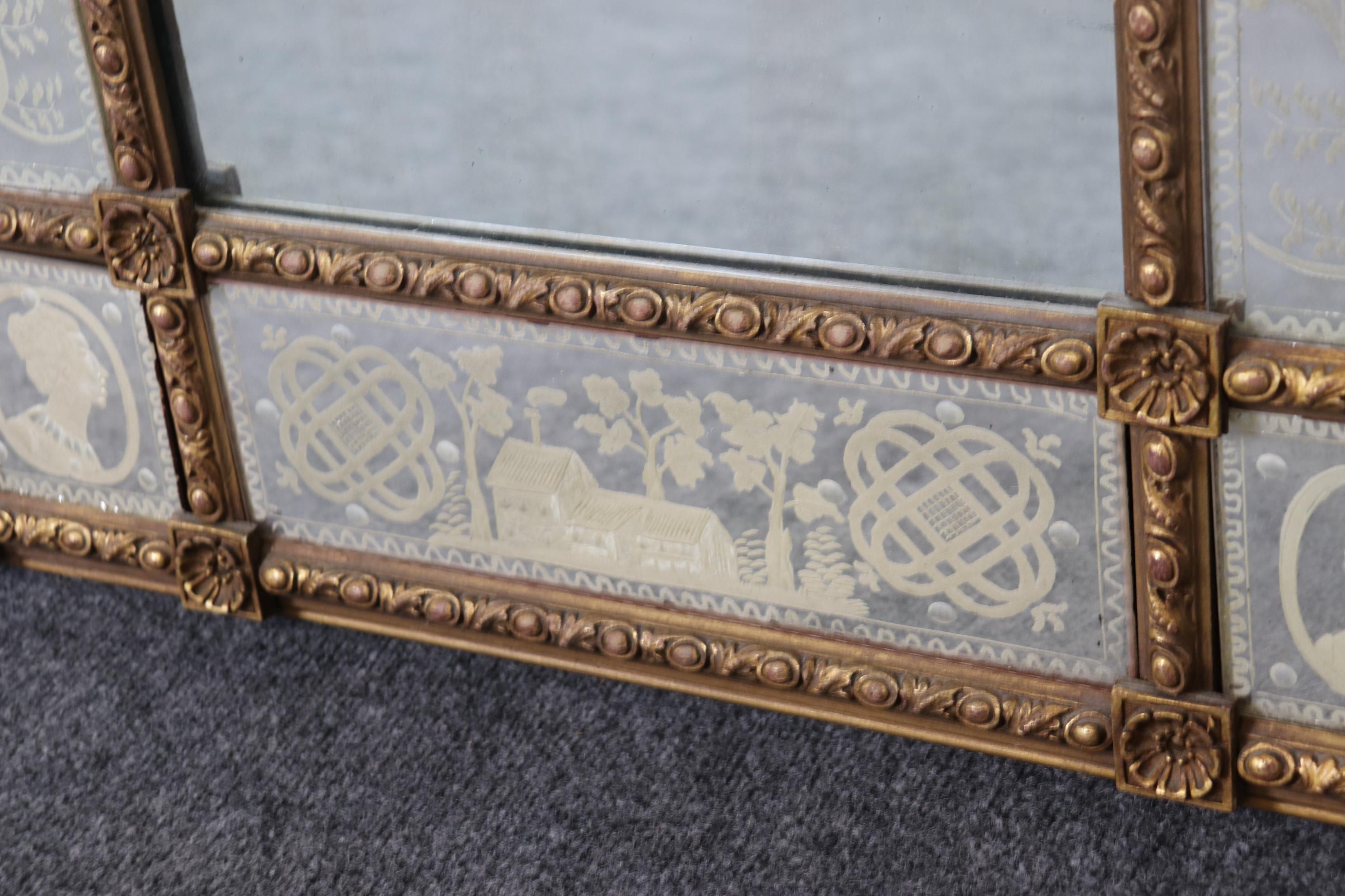 Charming Etched Glass Italian Husband and Wife Giltwood Mirror For Sale 8