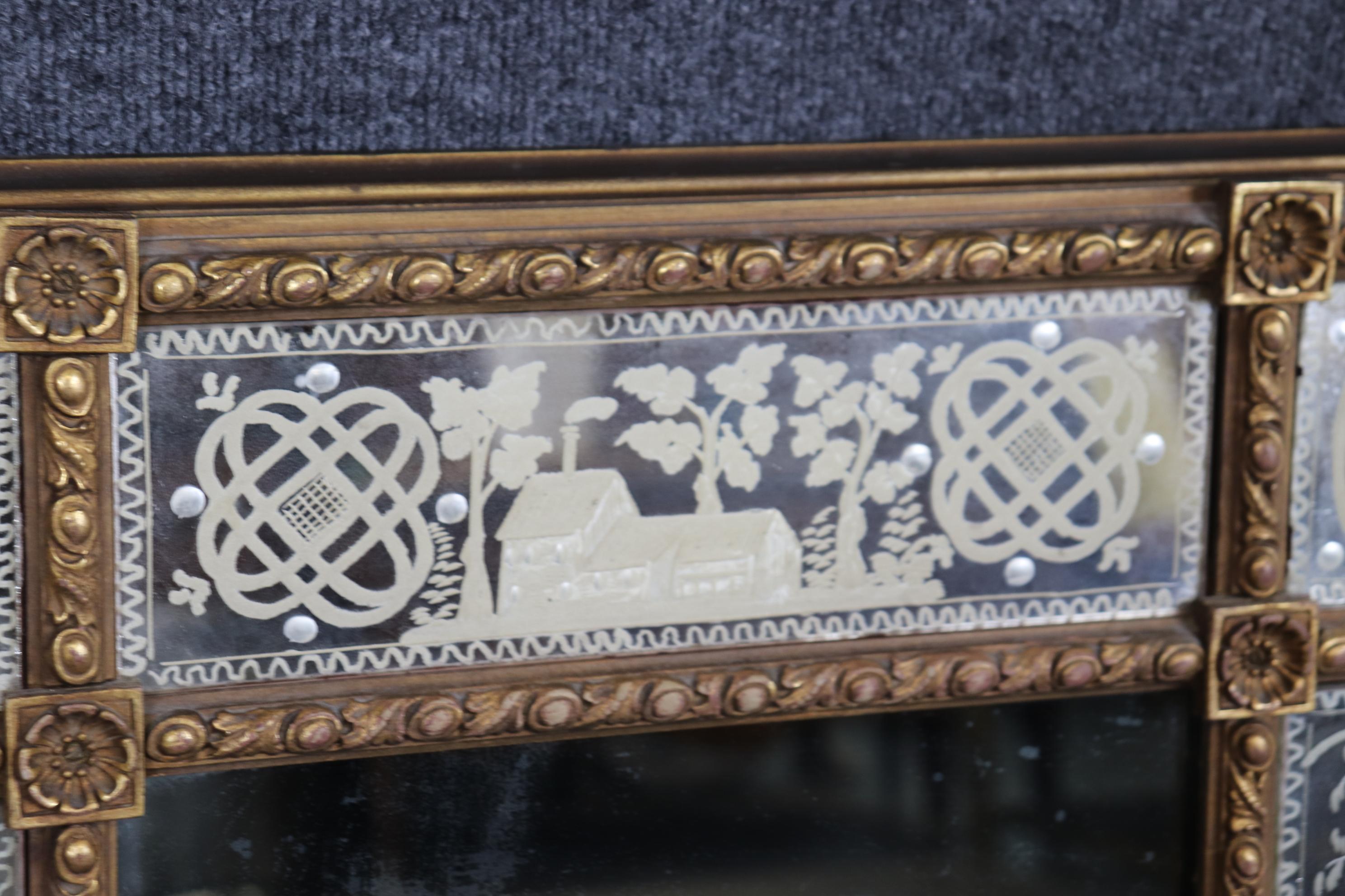 Charming Etched Glass Italian Husband and Wife Giltwood Mirror For Sale 3