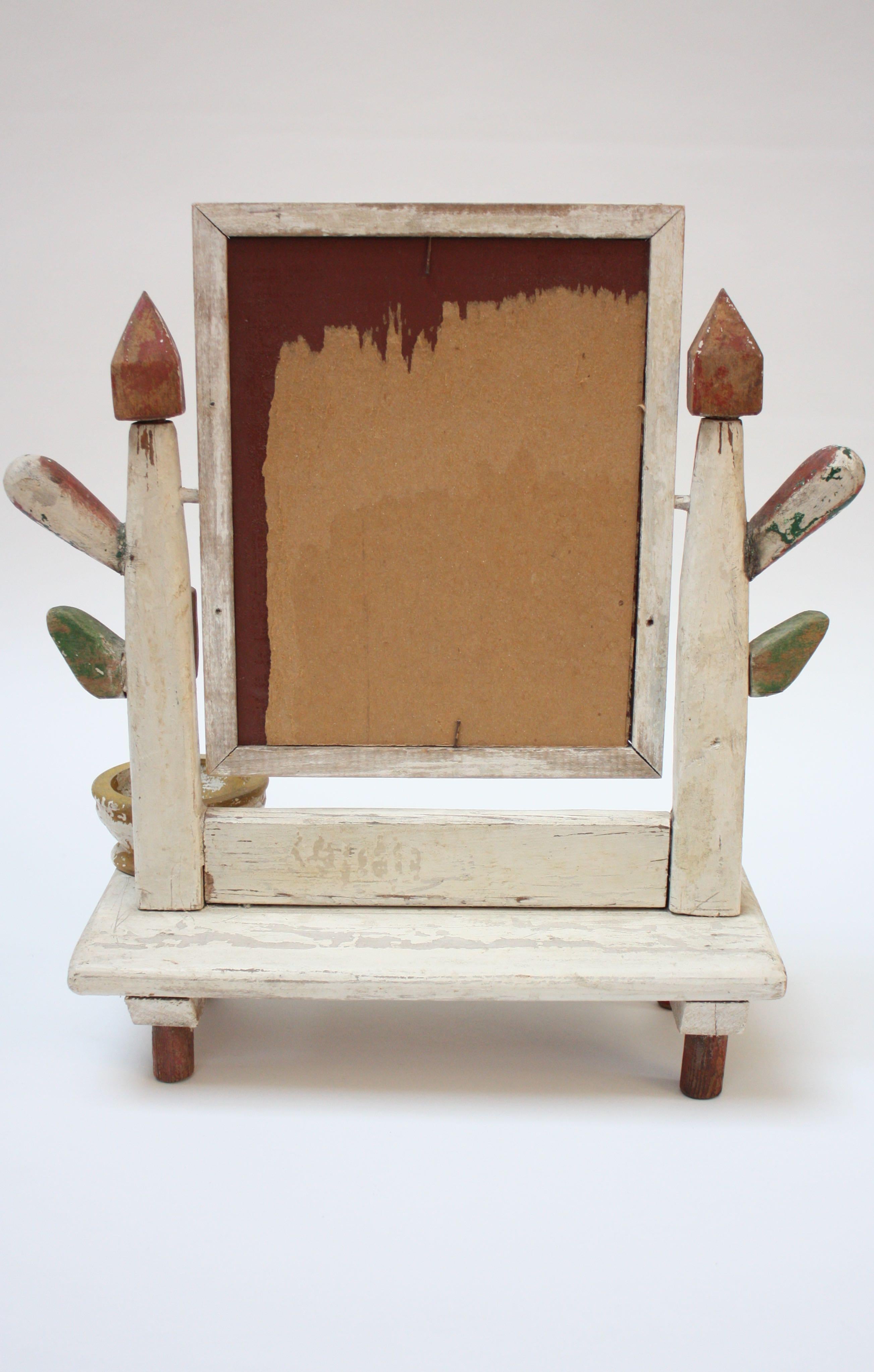 Charming Folk Art Shaving Mirror with Original Paint In Distressed Condition In Brooklyn, NY