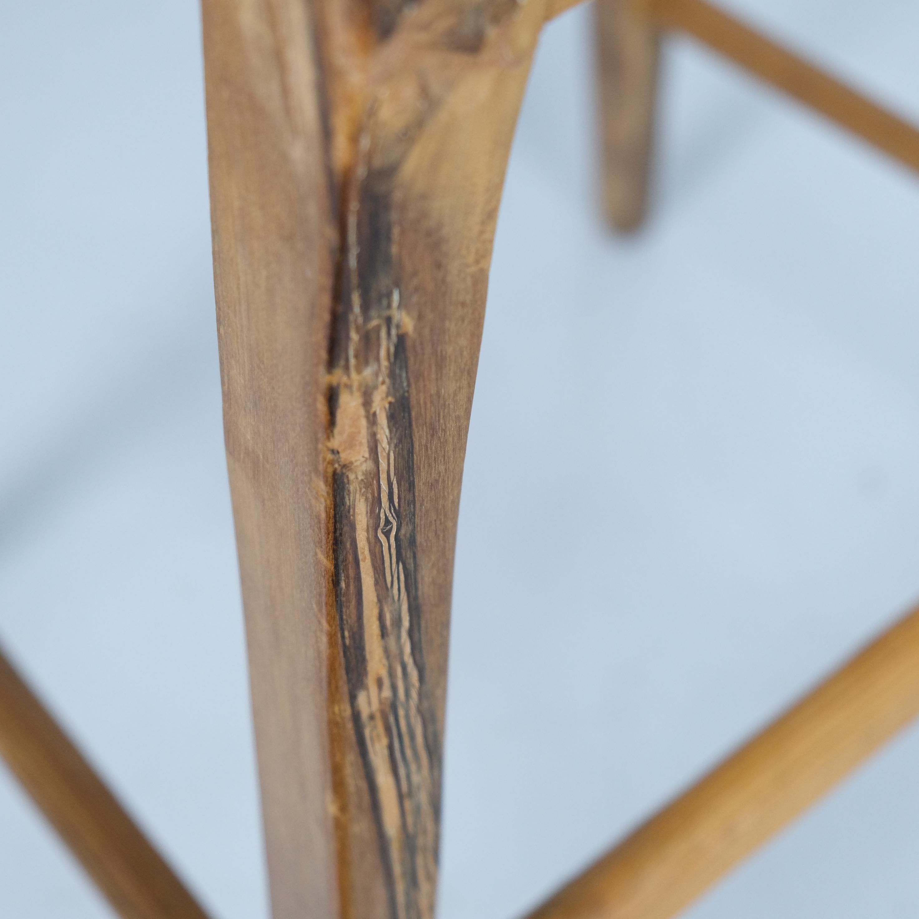 Charmanter Folk Child Feeding Chair, Kiefer, Finnland 1800er im Angebot 2