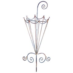 Incantevole portaombrelli francese del 1920 in metallo traforato