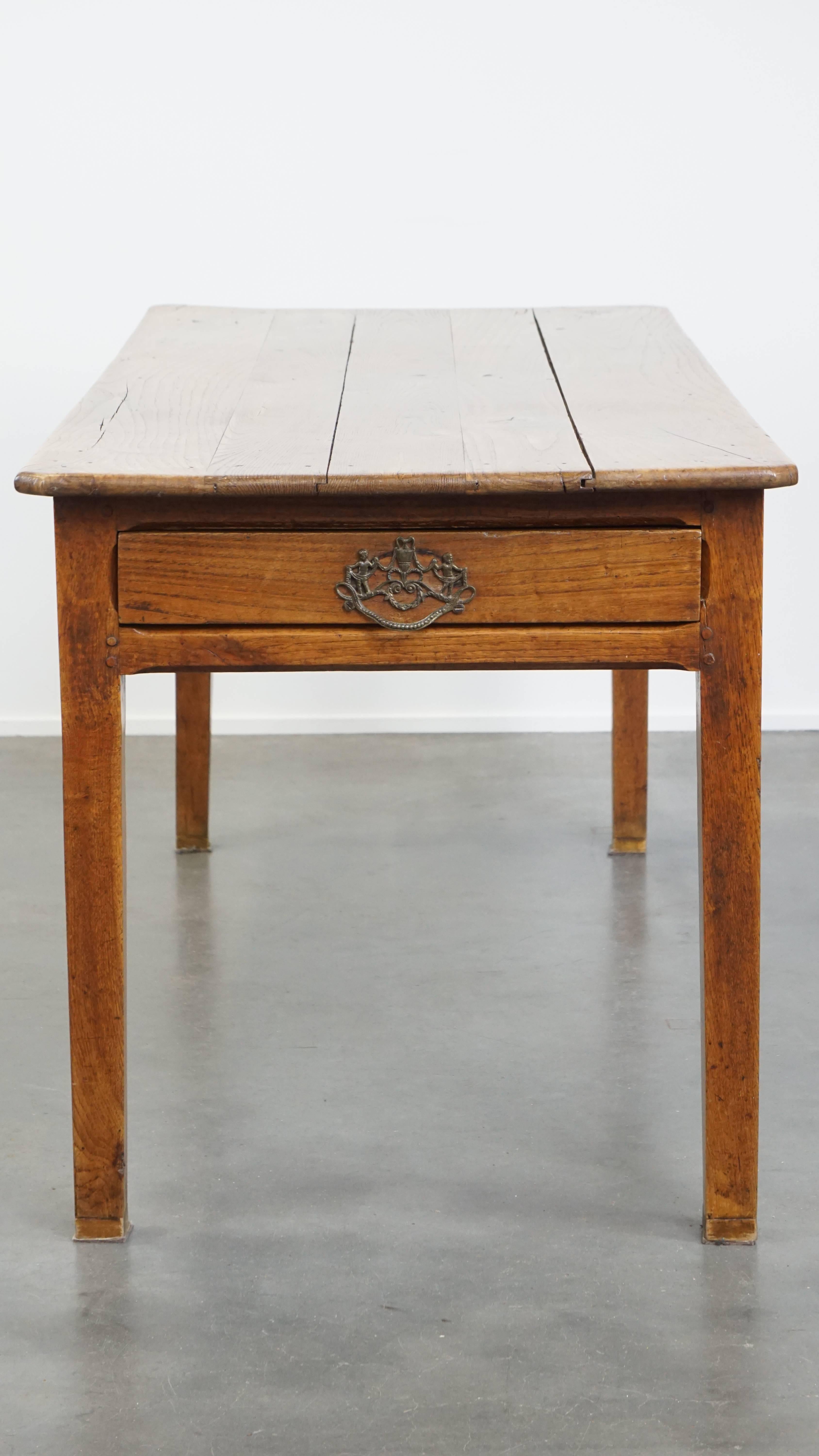 Charmante table de salle à manger / bureau à tiroir - Fin du 18ème siècle Bon état - En vente à Harderwijk, NL