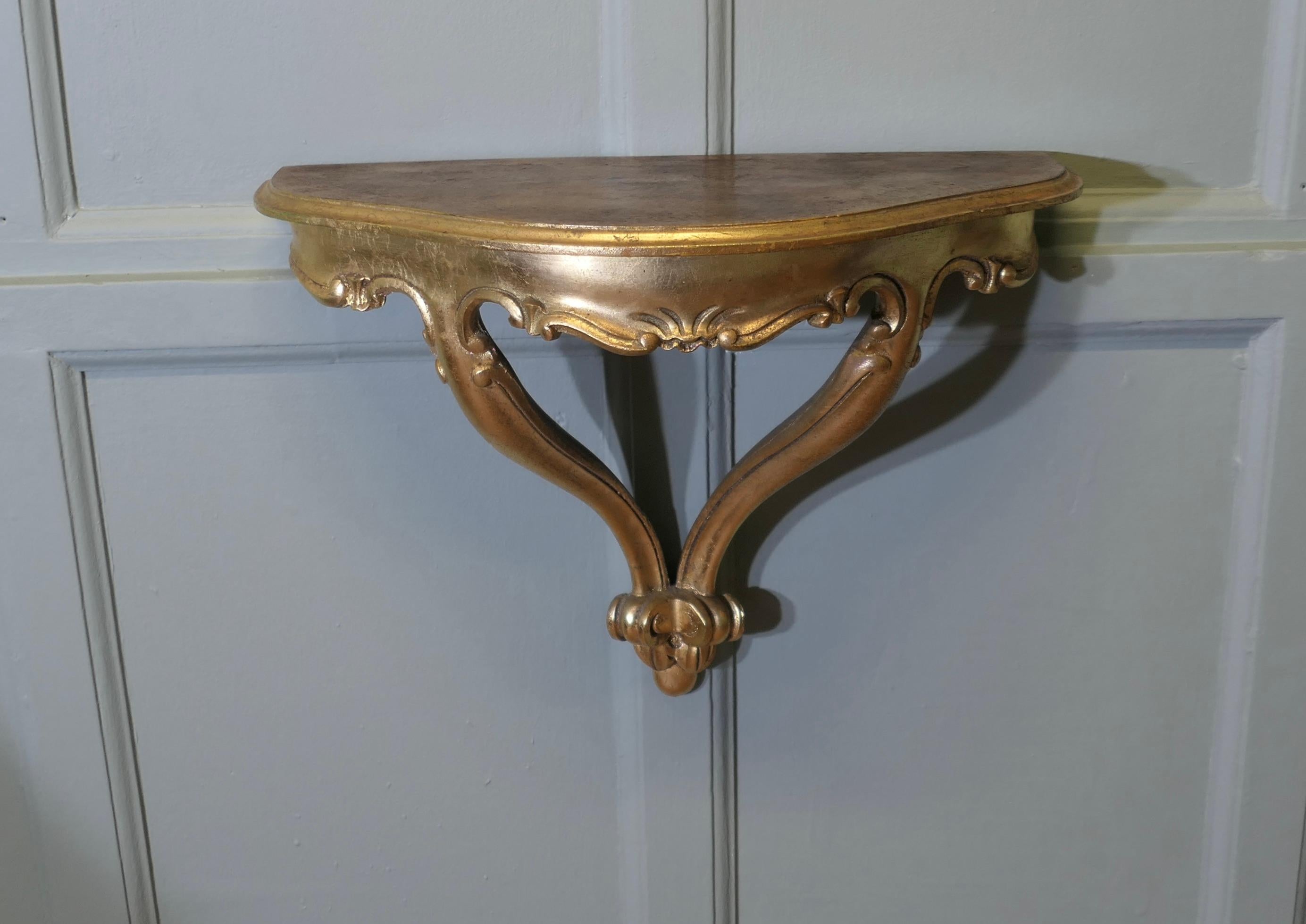 Charming French Gilt Console Hall Table, Wall Shelf  A beautiful gilt console ta In Good Condition For Sale In Godshill, Isle of Wight