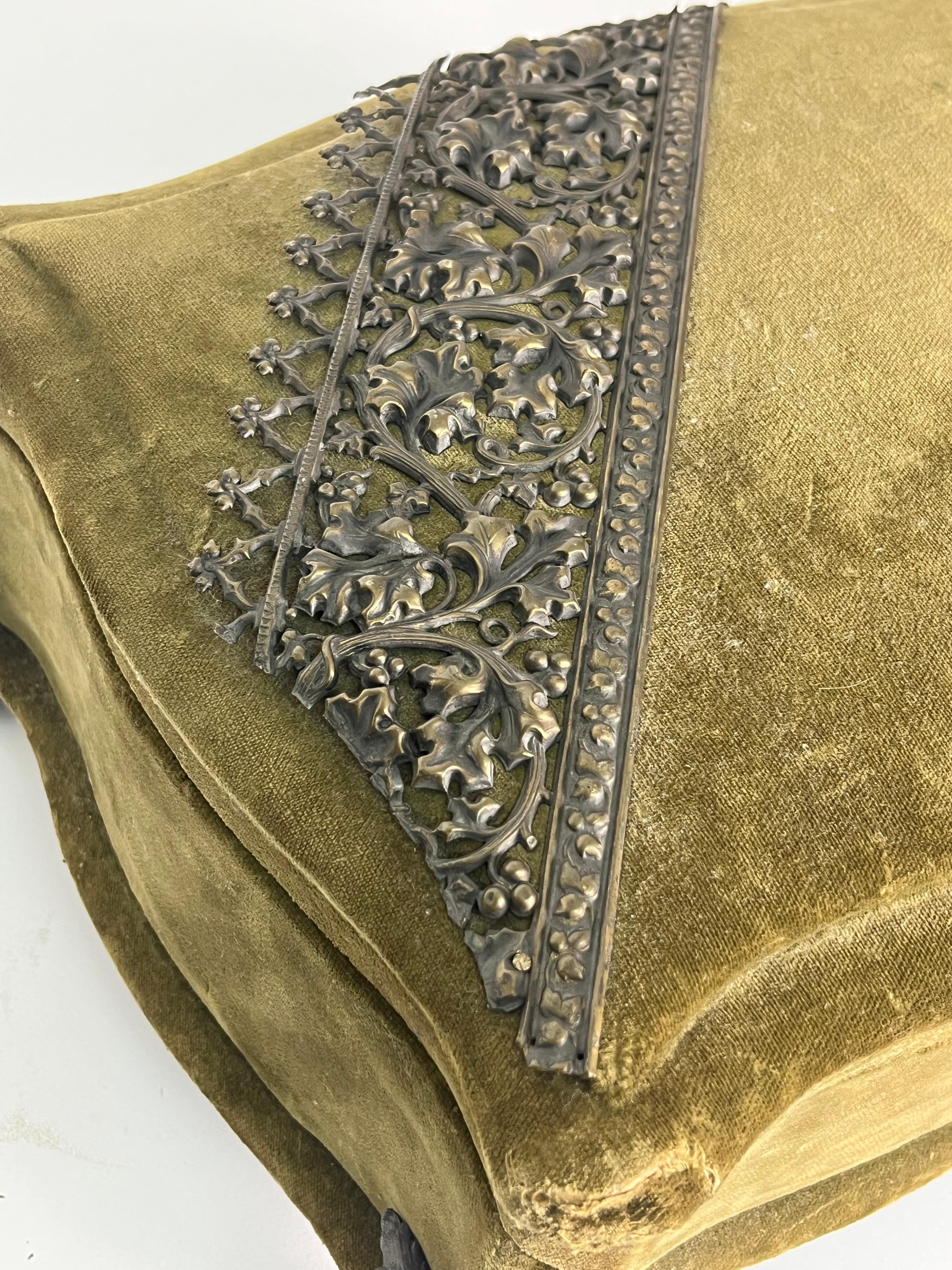 Charmante Französisch Schmuck-Box 1940er Jahre im Angebot 9