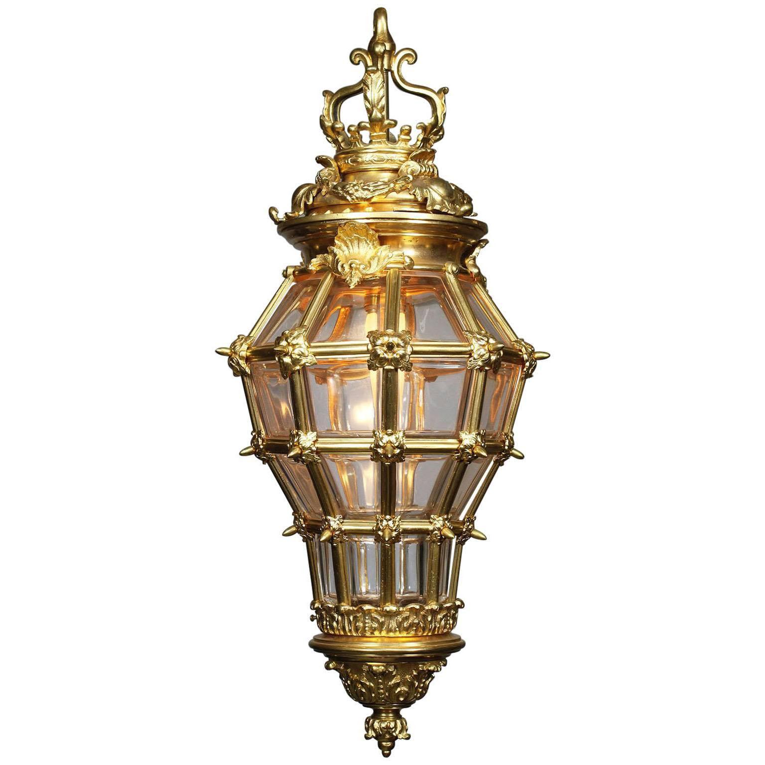Charmante vergoldete Bronze-Laterne „Versailles“ im französischen Louis XIV.-Stil des 19. Jahrhunderts im Angebot 3