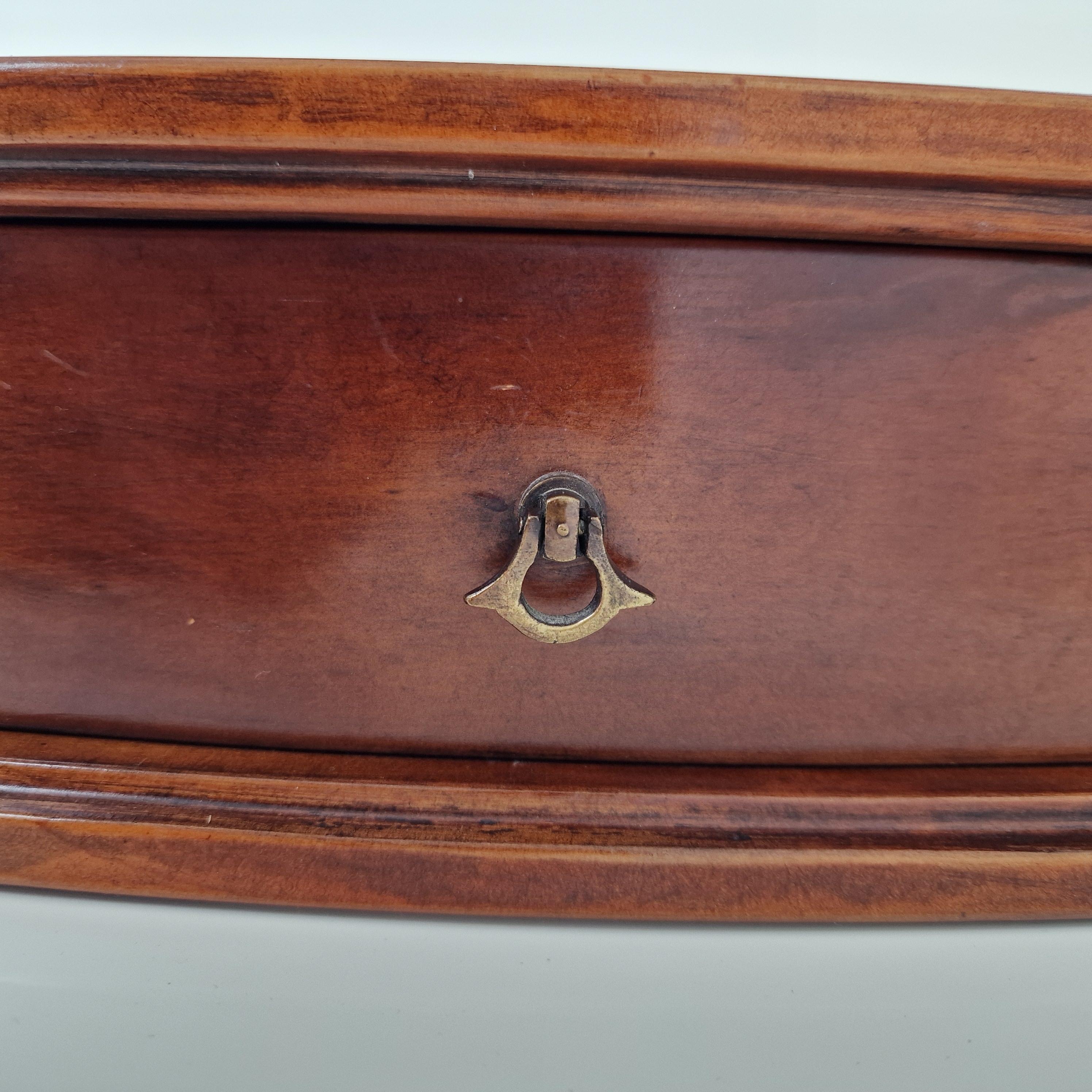 Charming French Wooden Vanity Table with Facet Cut Mirror For Sale 2
