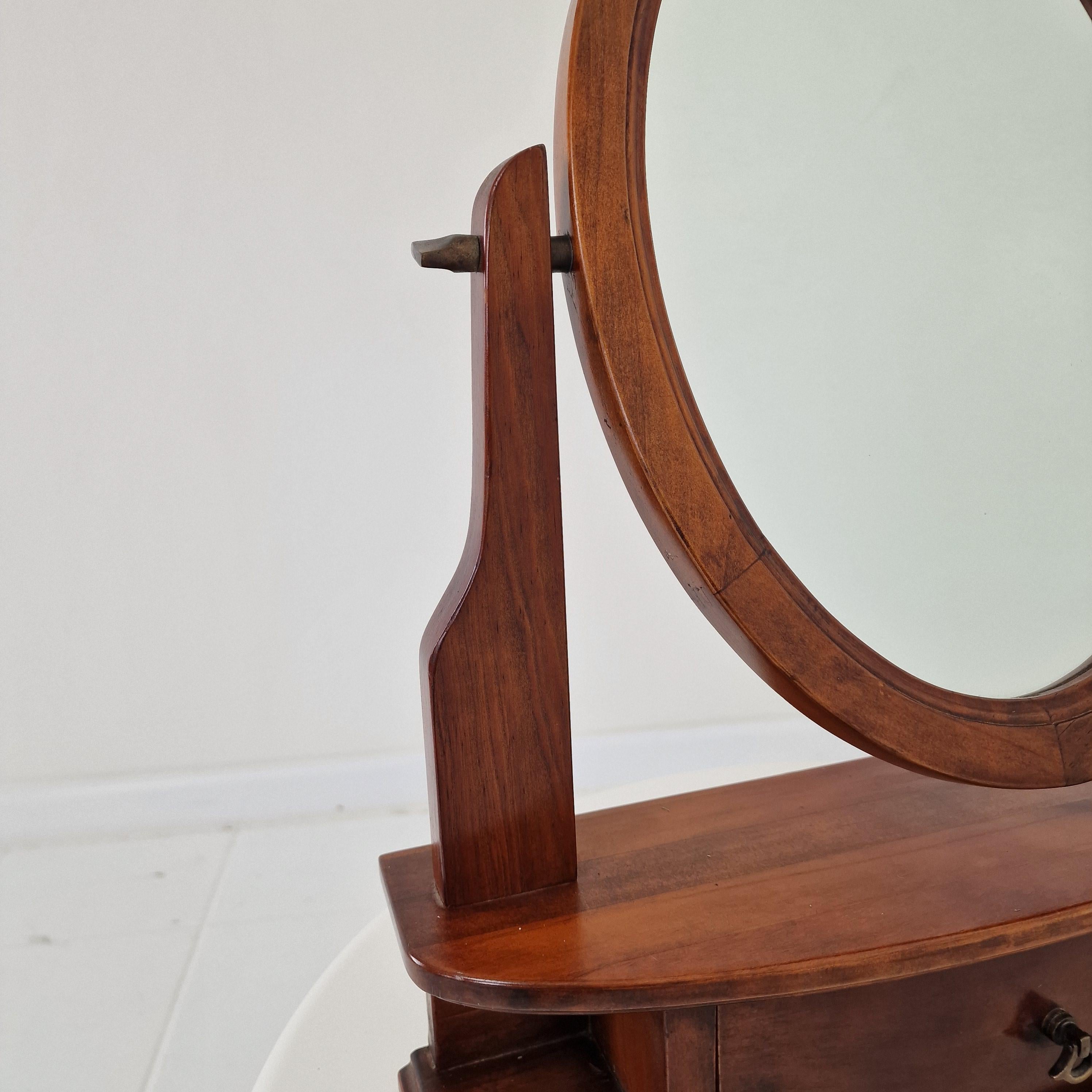 Charming French Wooden Vanity Table with Facet Cut Mirror For Sale 3