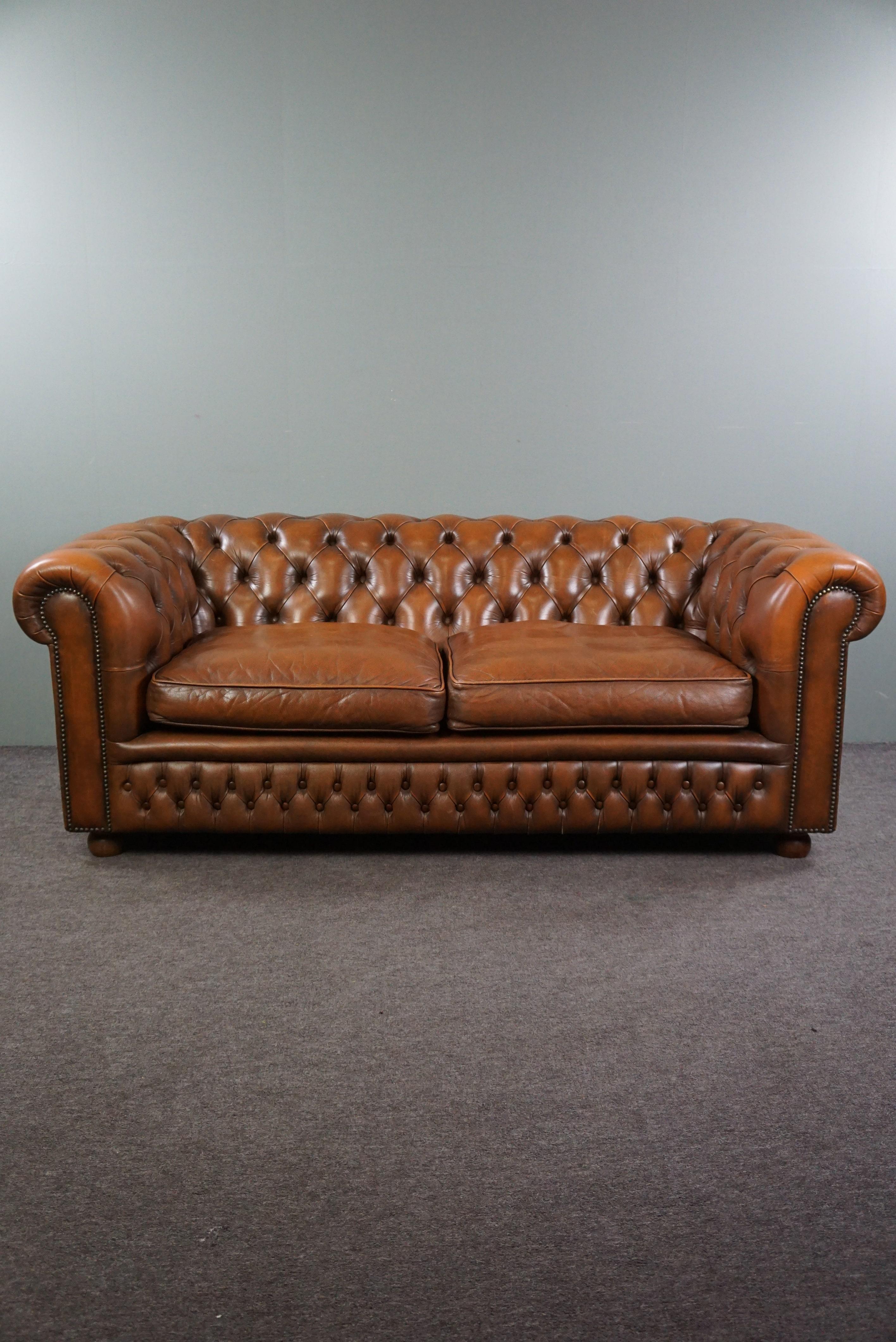 Charming FullGrain Leather Chesterfield Sofa, 2.5 Seater For Sale at