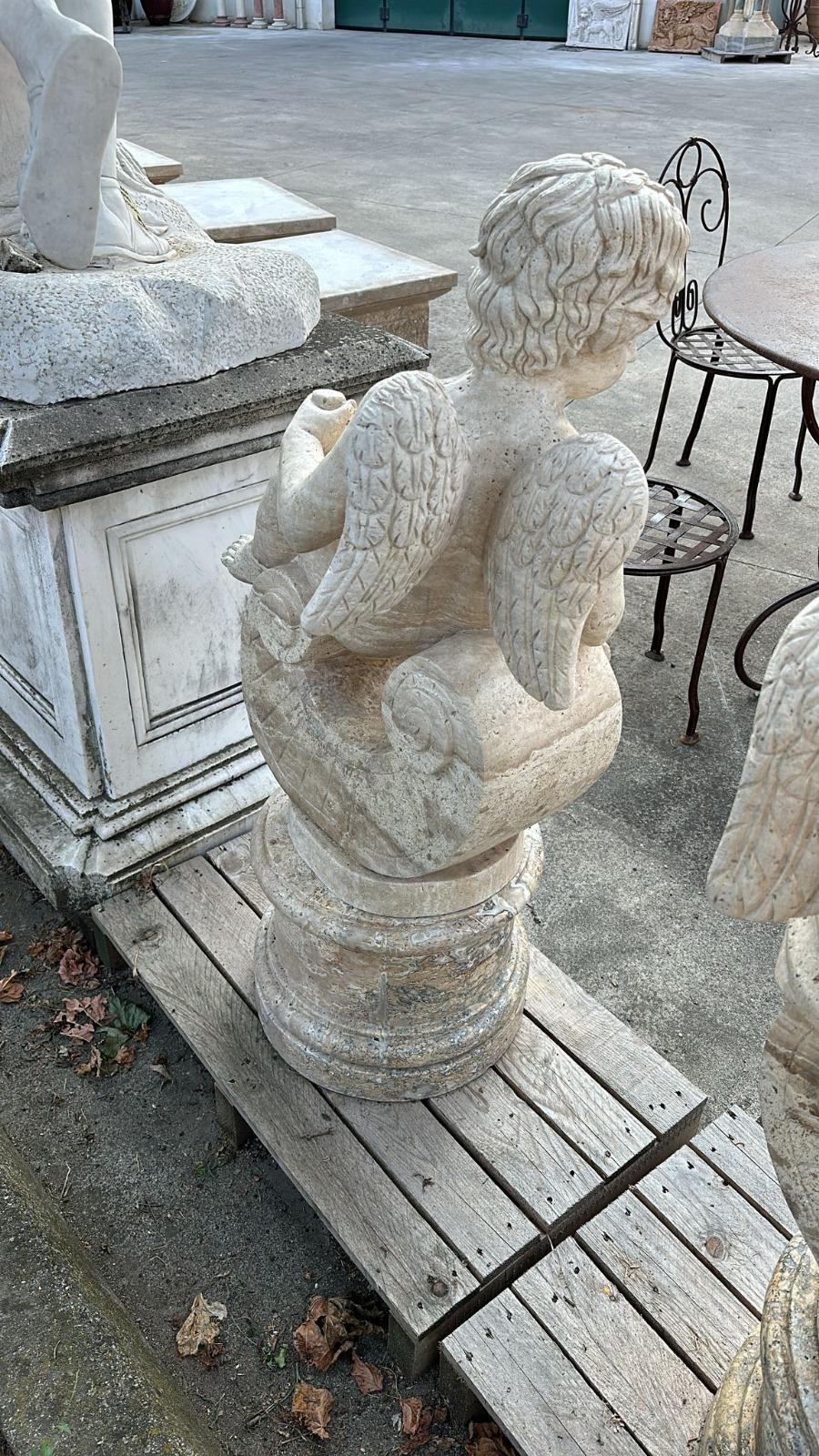 Charmantes Sculptures en MARBRE pour le jardin - Lot de 4 Chérubins Bon état - En vente à Madrid, ES