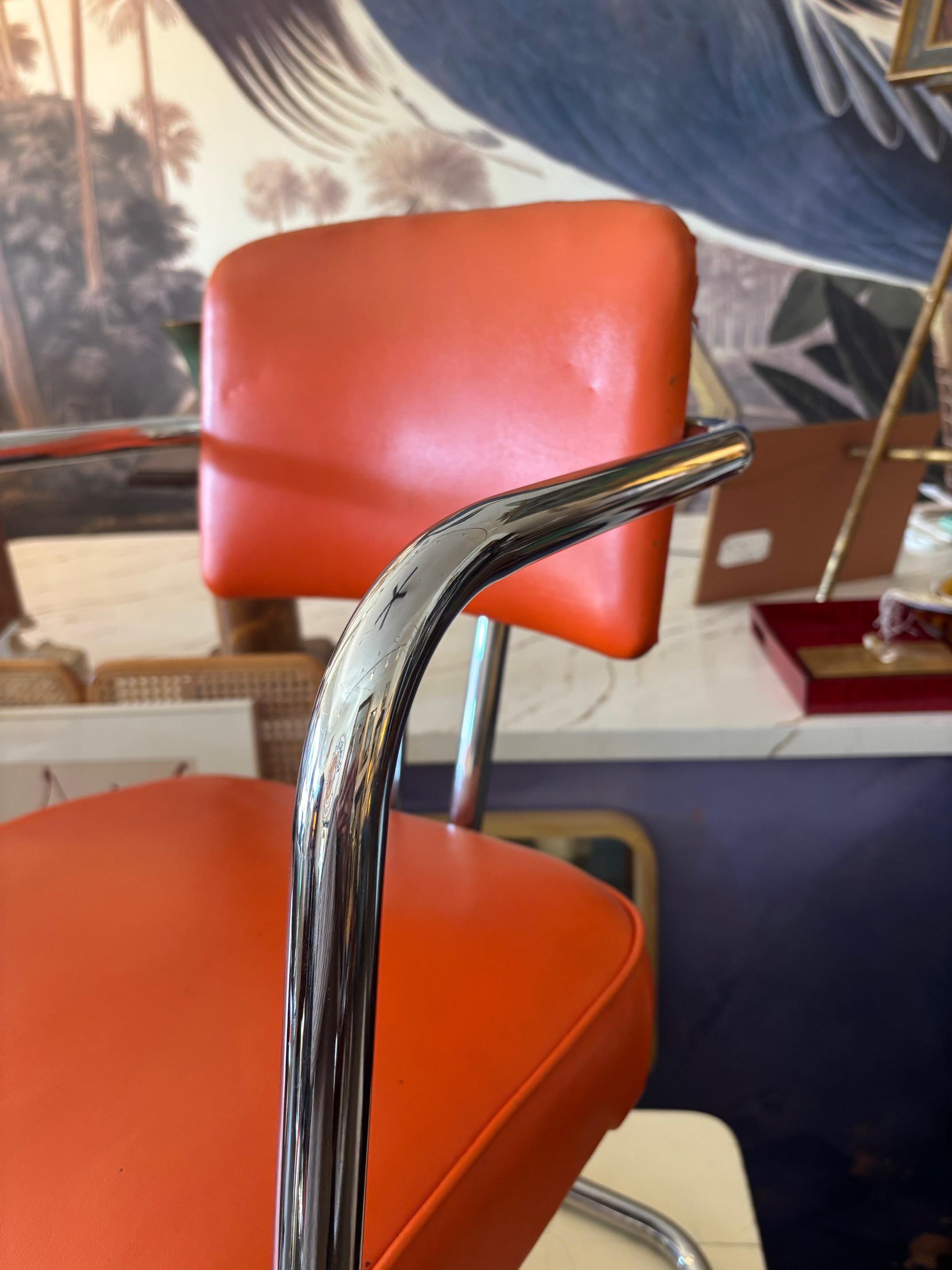 Elevate your space with this masterpiece of Art Deco and early modernist design- the stunning Gilbert Rohde Sunshade chair.

Originally designed in the 1930's for the Troy Sunshade Company, it shows Rohde's signature blend of sleek geometry, clean
