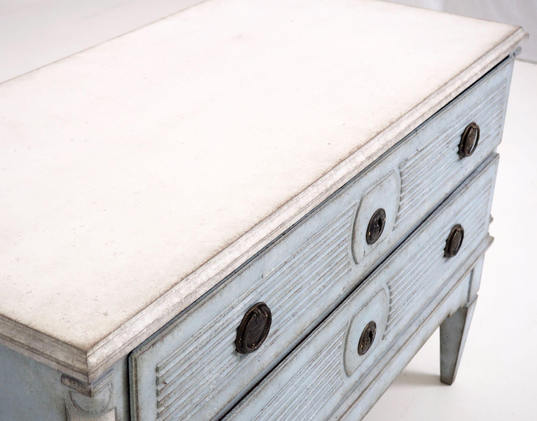 Charming Gustavian Chest, Richly Carved, 18th Century 2
